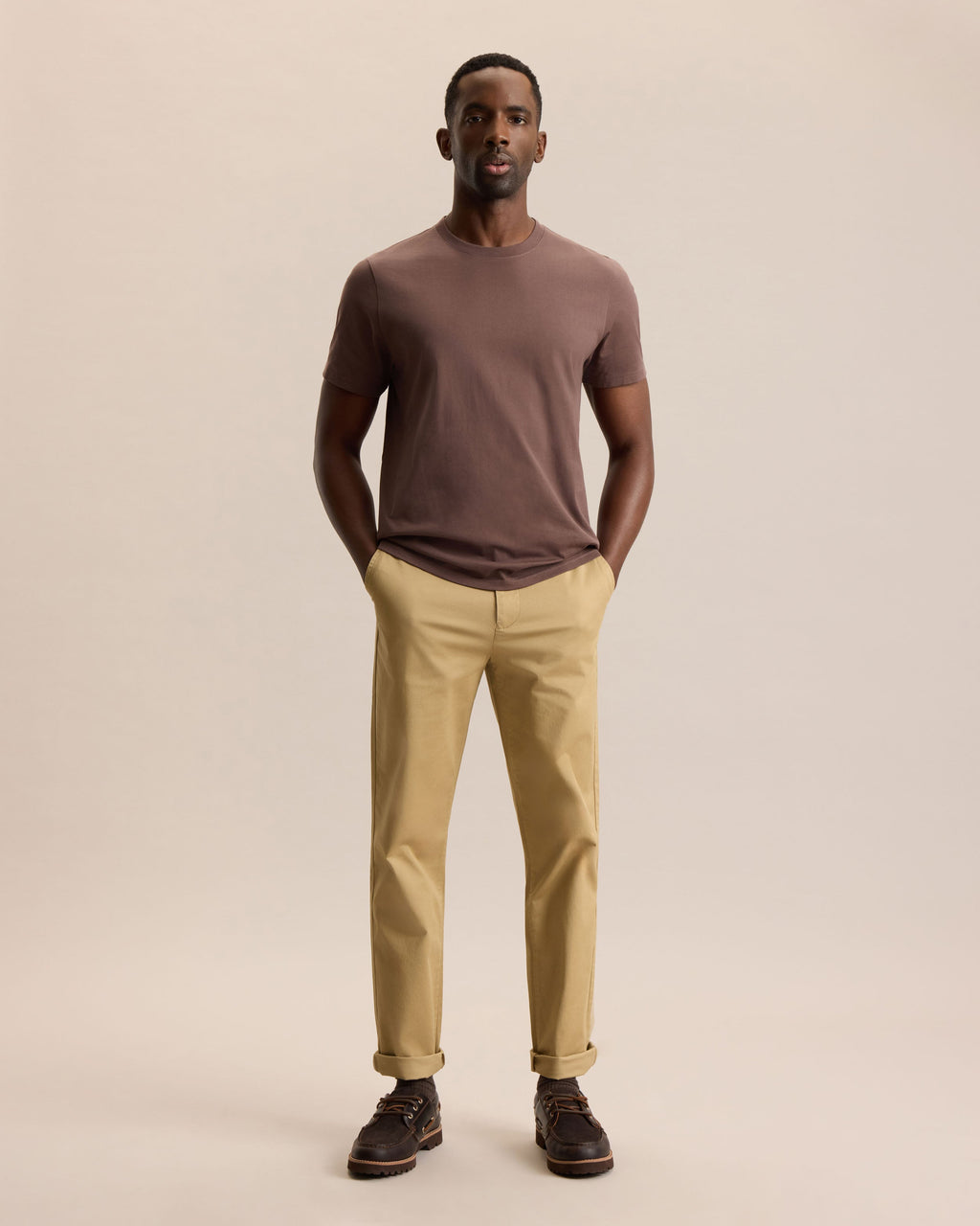 ESSENTIAL SLIM TEE