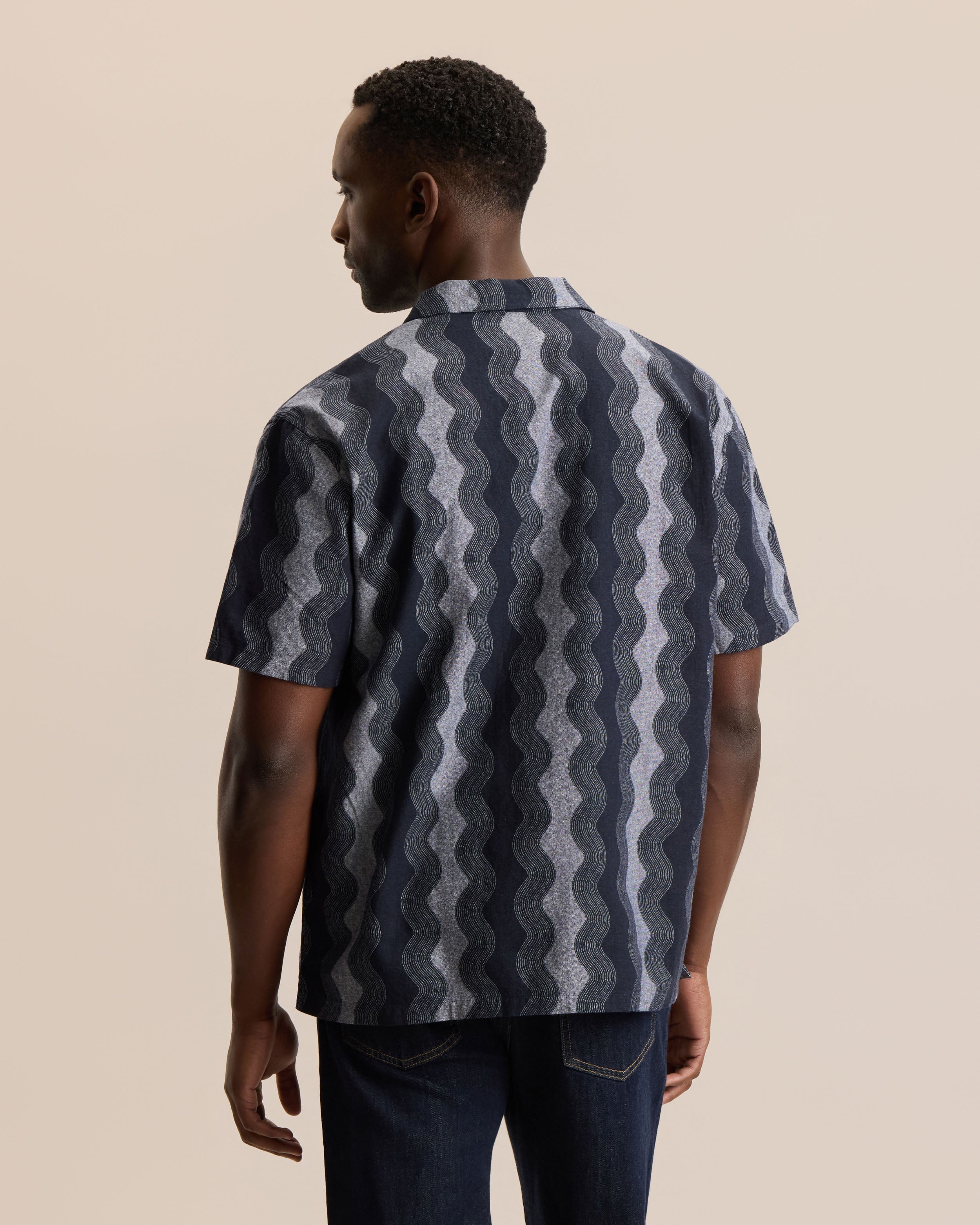 PRINTED CHAMBRAY RESORT SHIRT