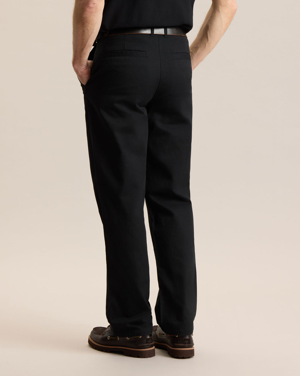 ESSENTIAL STRAIGHT PANT