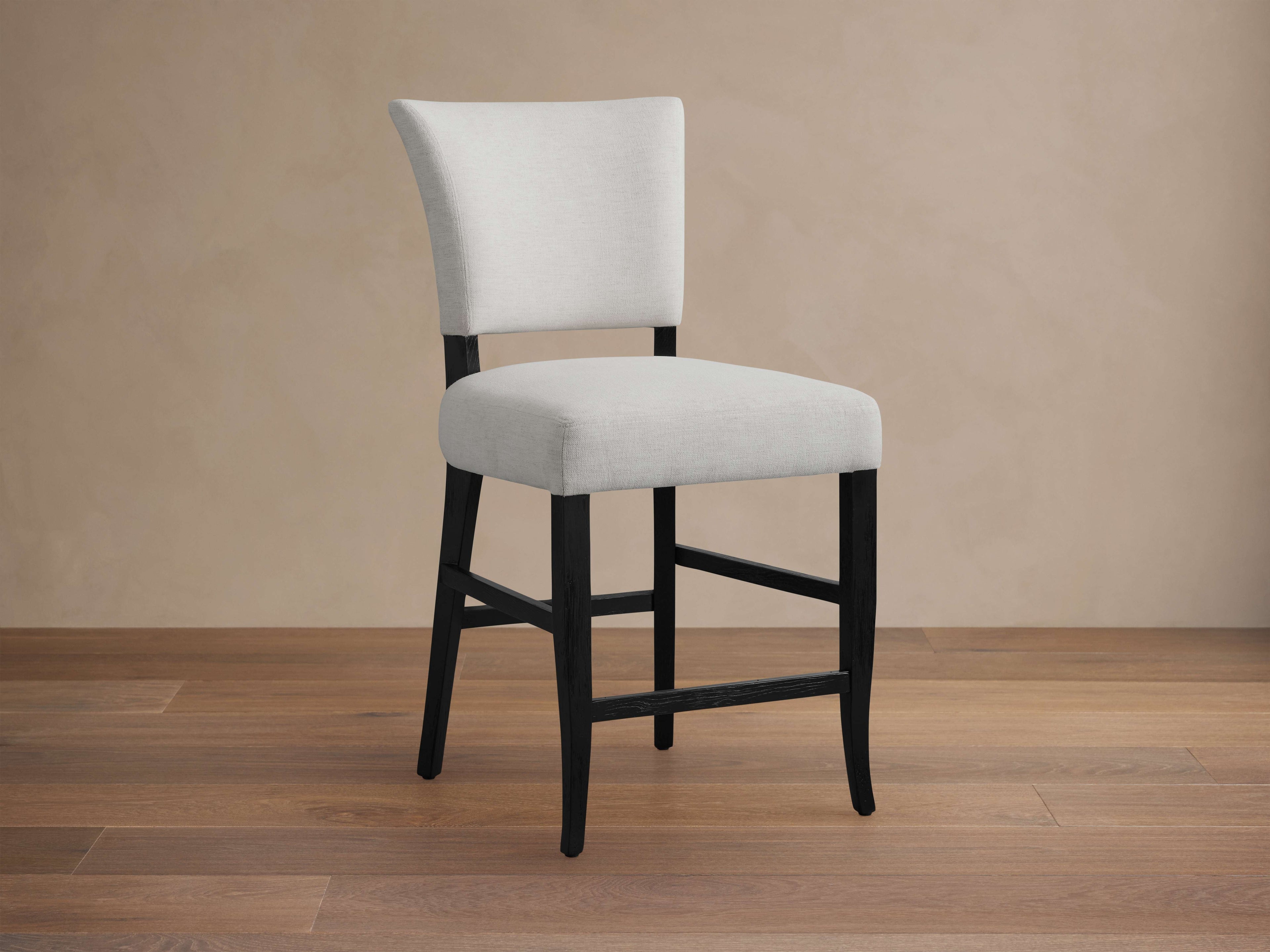 Fallyn Stool