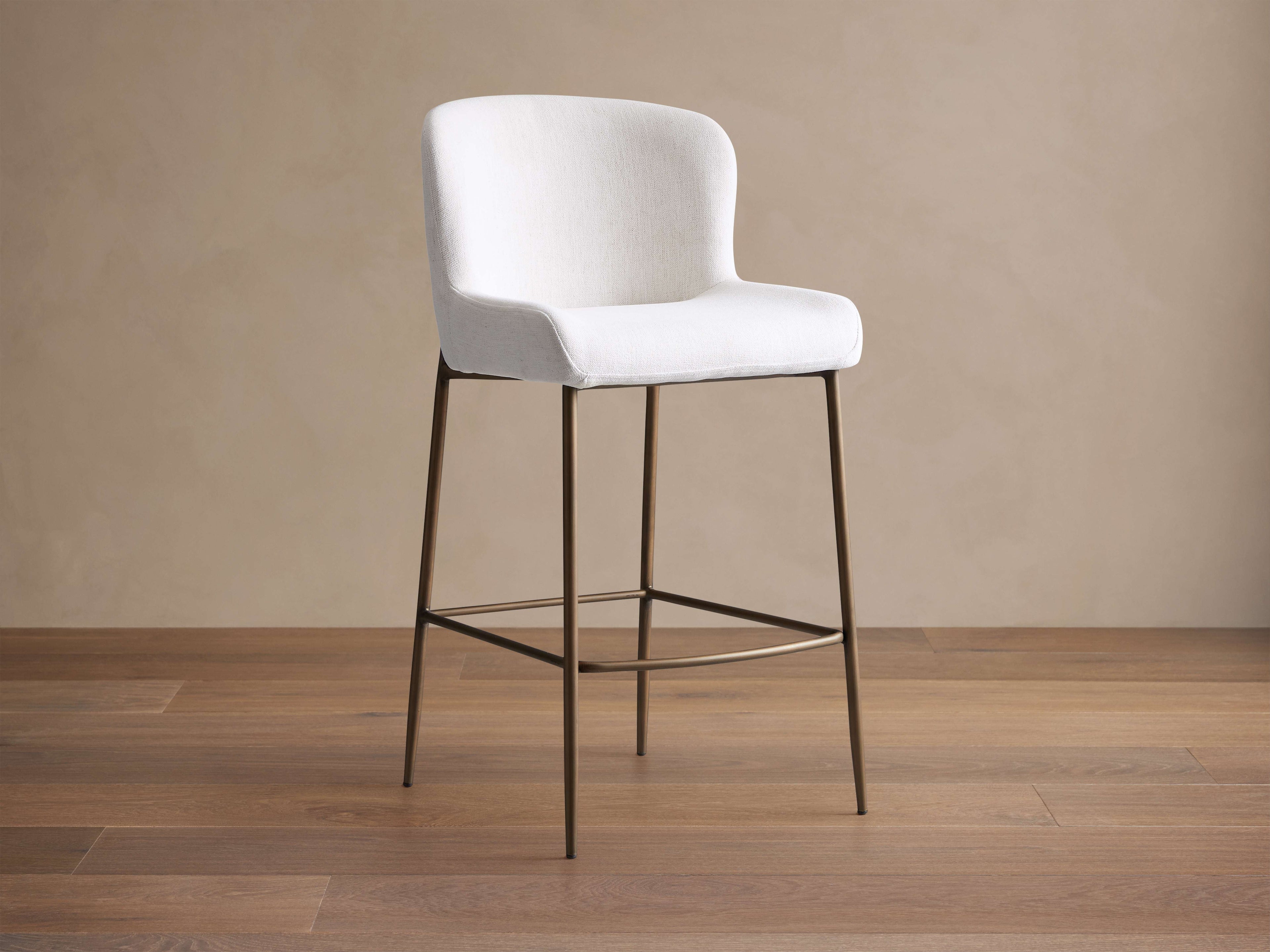 Kirsten Stool