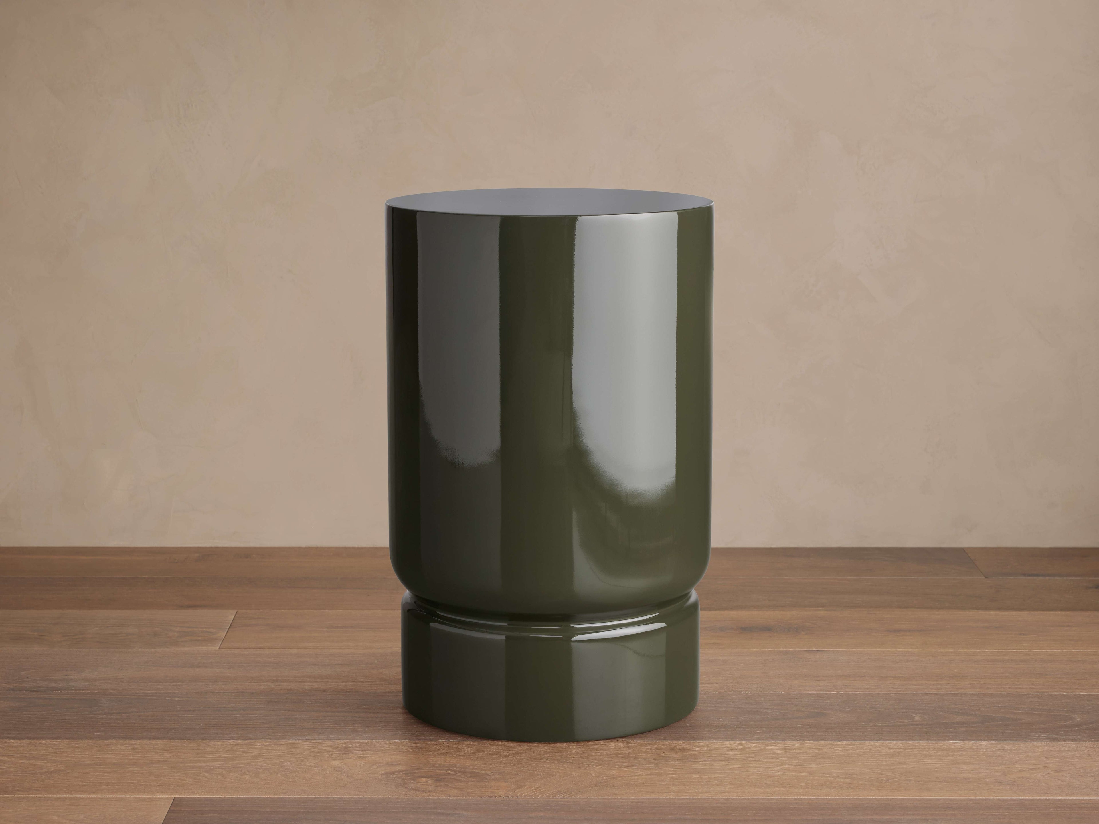 Alwyn Lacquer Stool