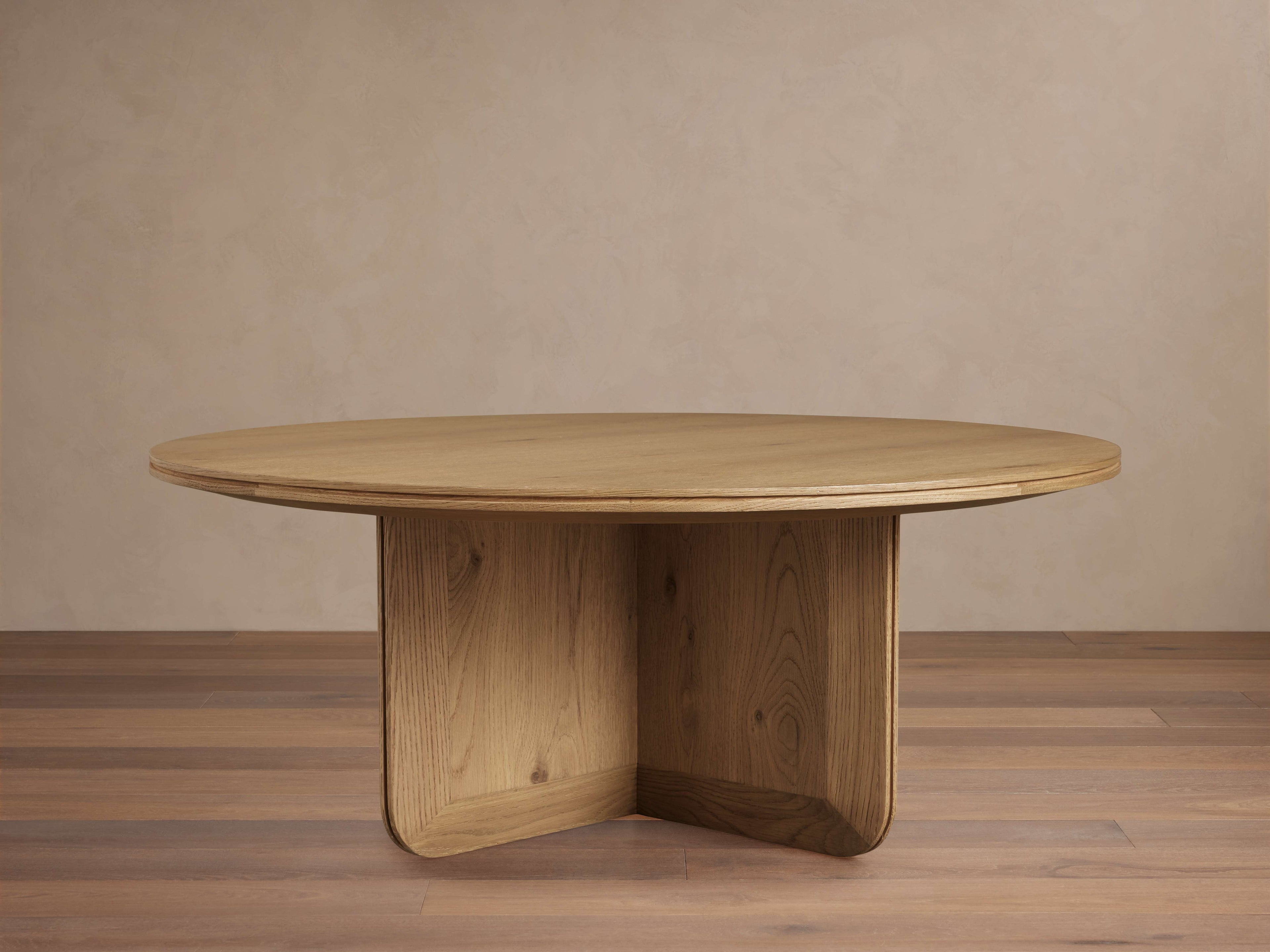 Felton Round Coffee Table in Honey
