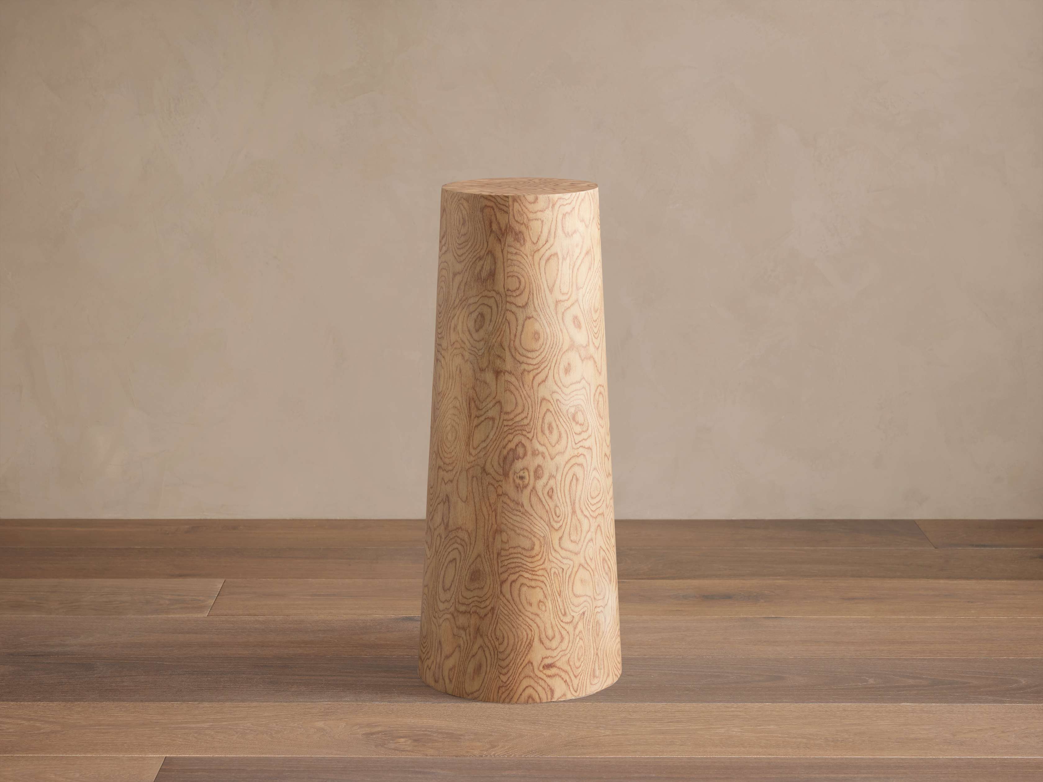 Redge Martini Table