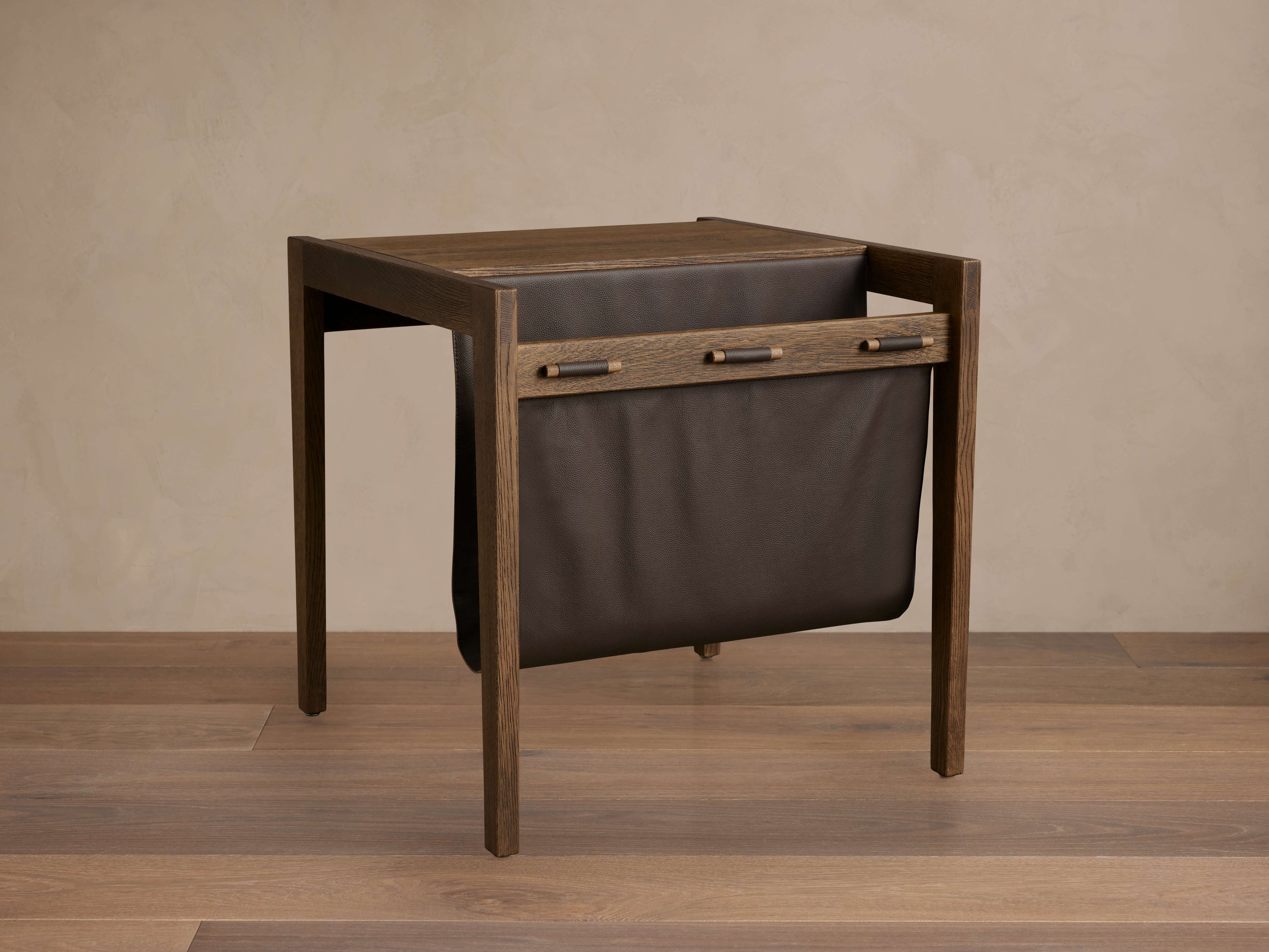 Thorin Magazine Table
