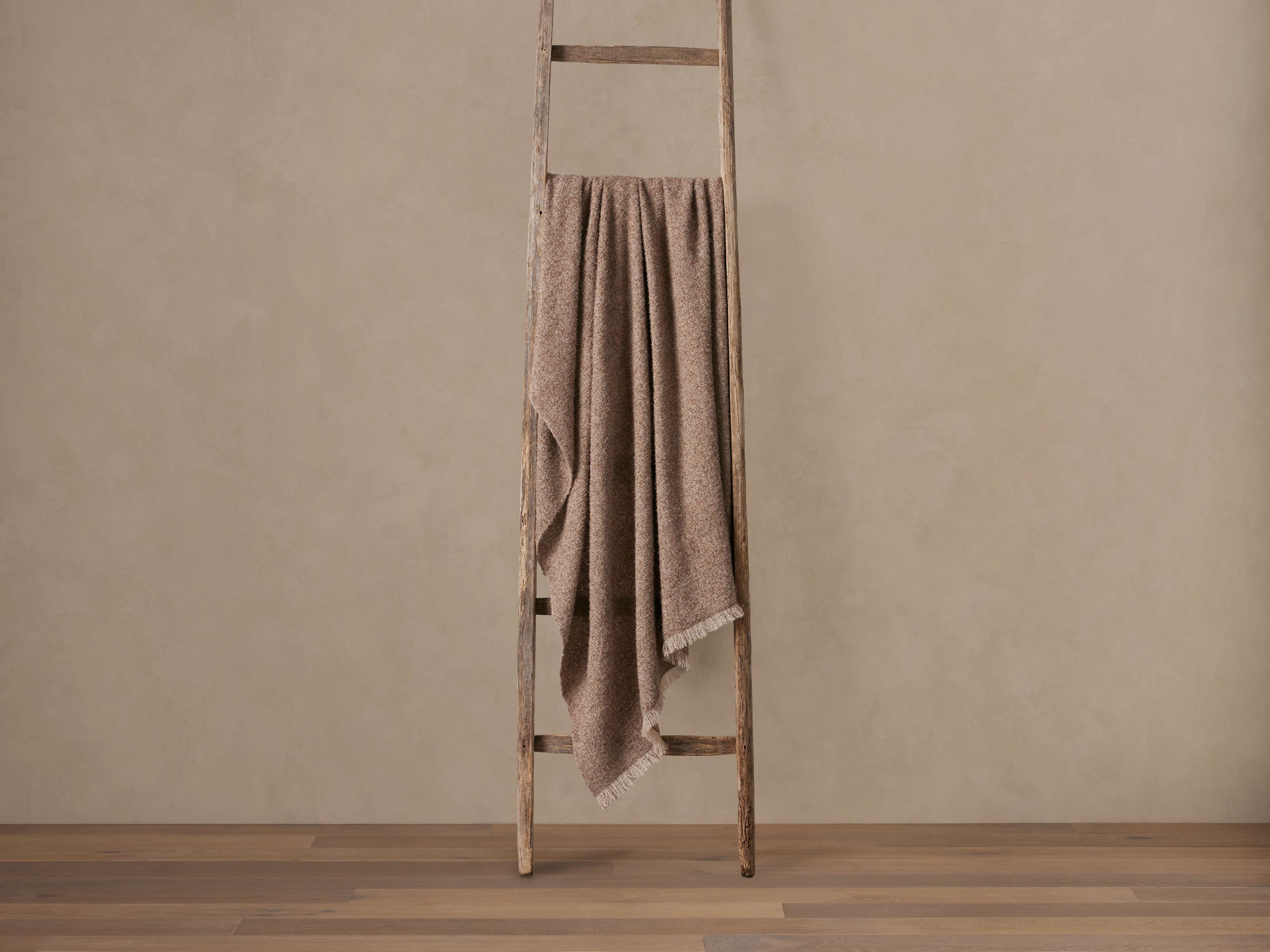 Alpaca Boucle Throw