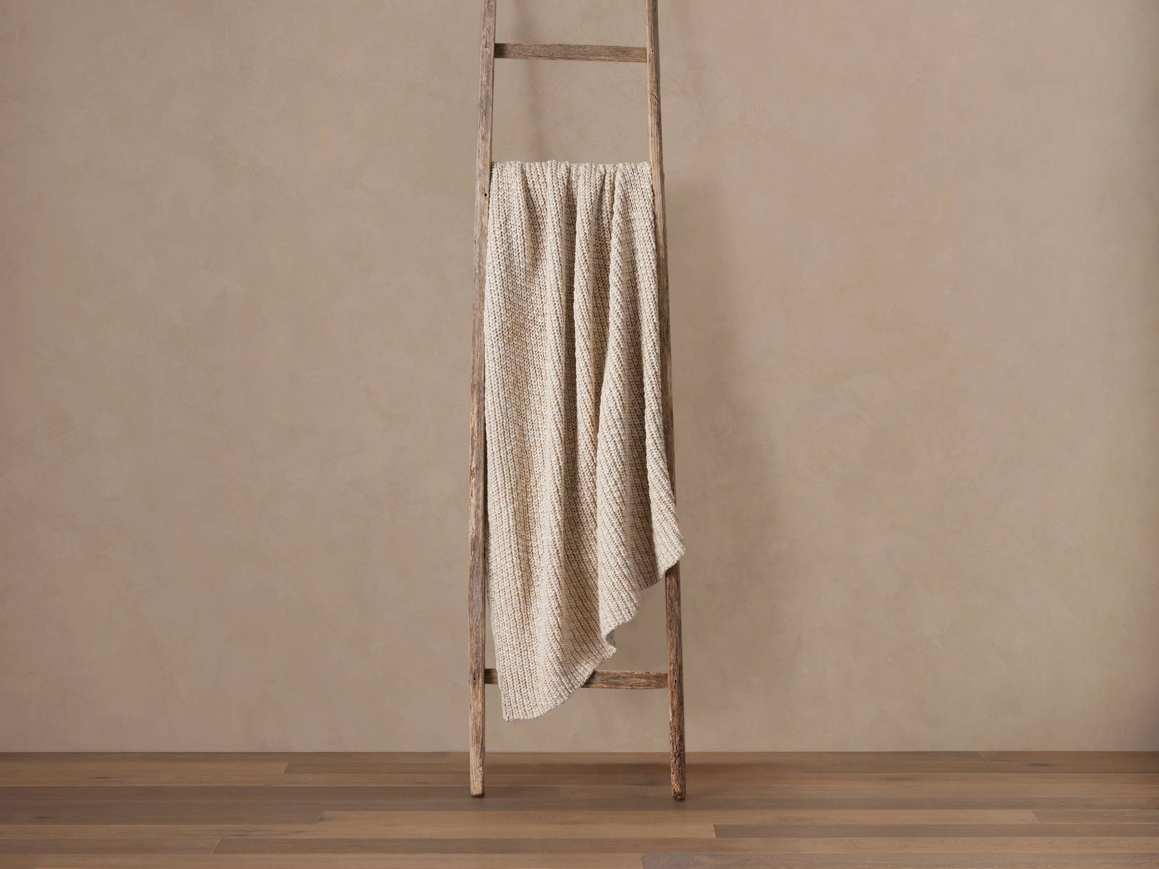 Chunky Throw