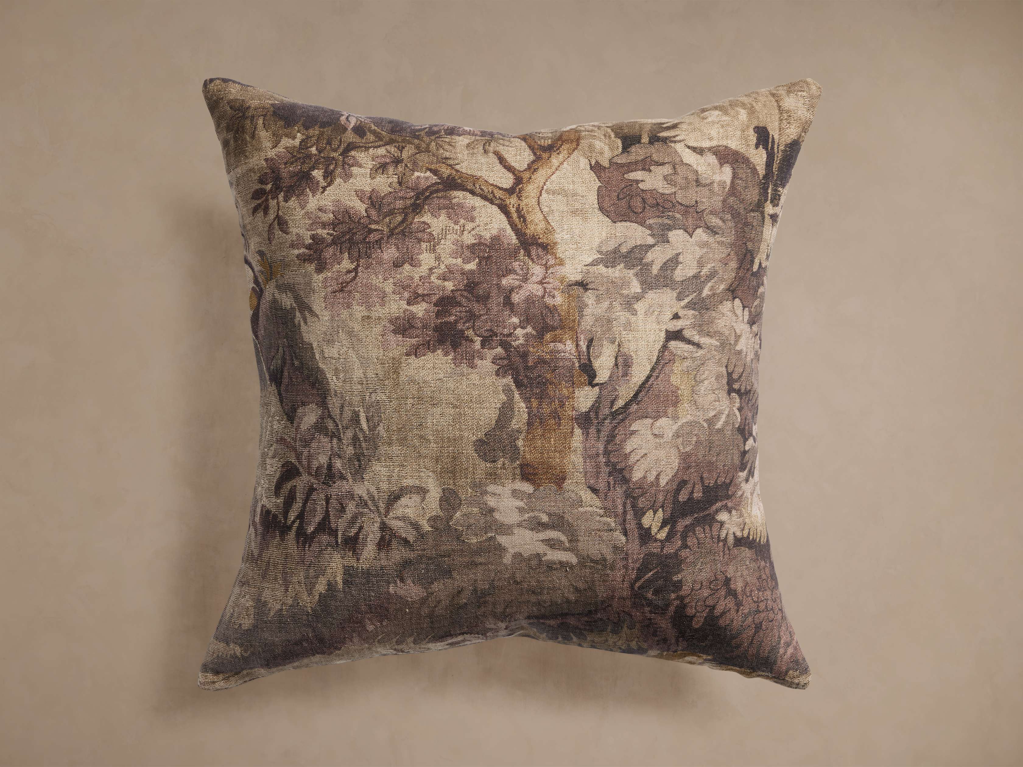 Lento Pillow