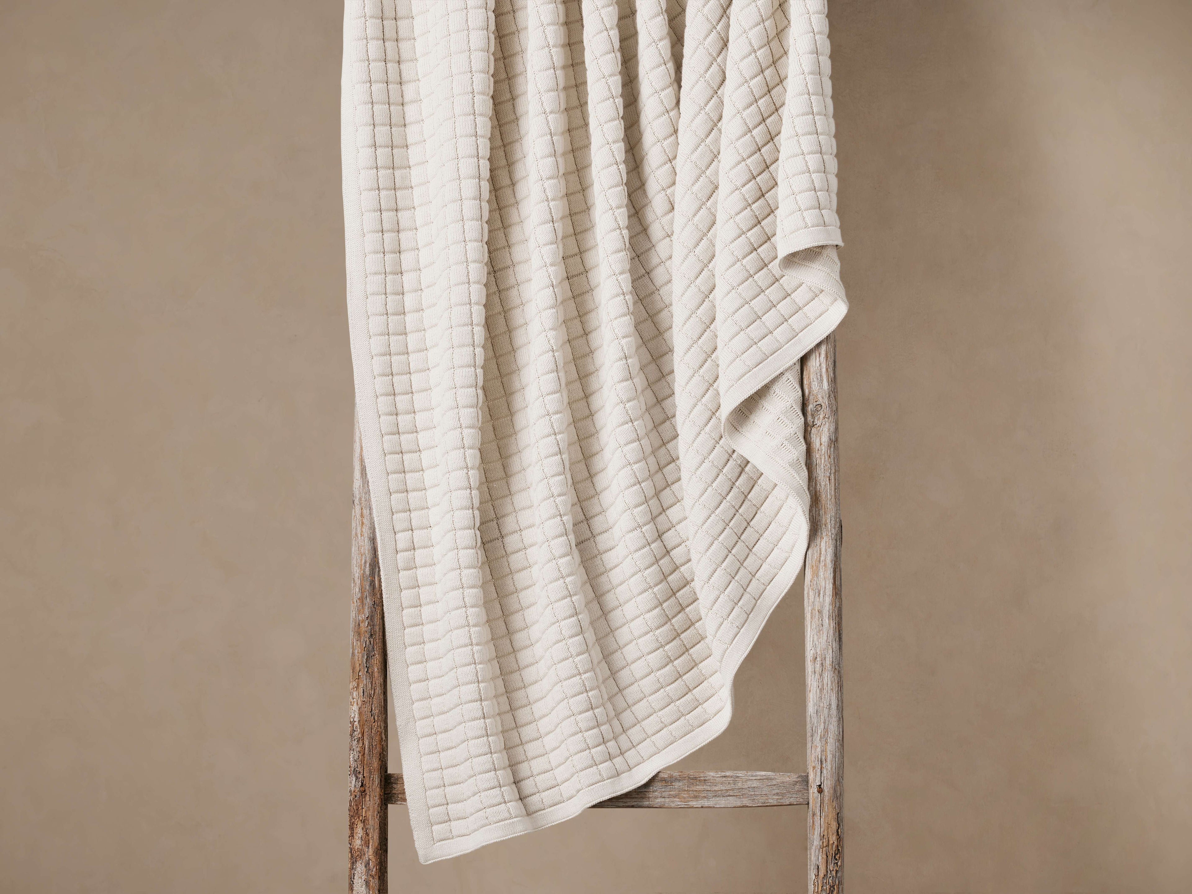 Lida Knit Throw