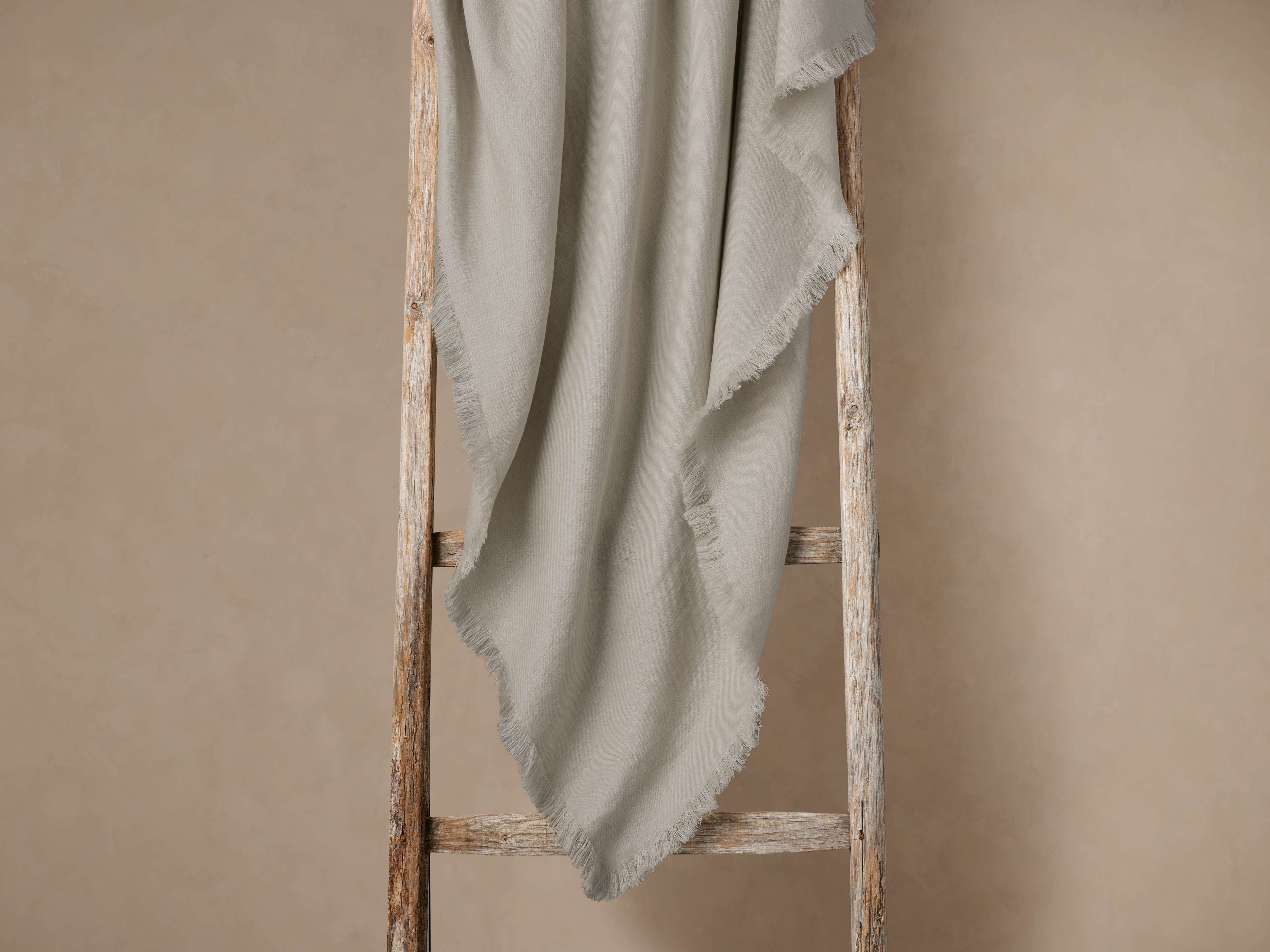 Linen Selvedge Throw