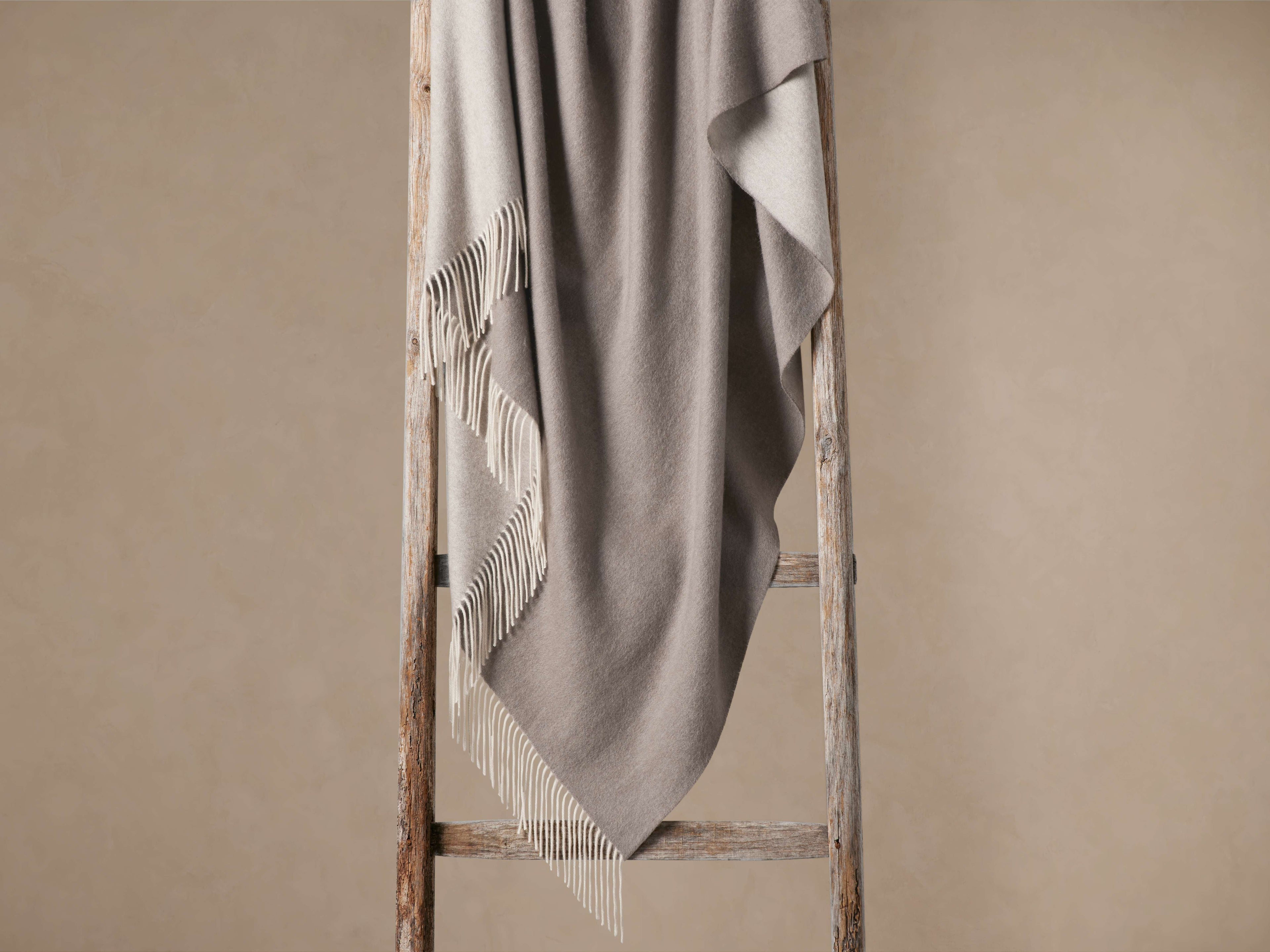 Melange Cashmere Throw