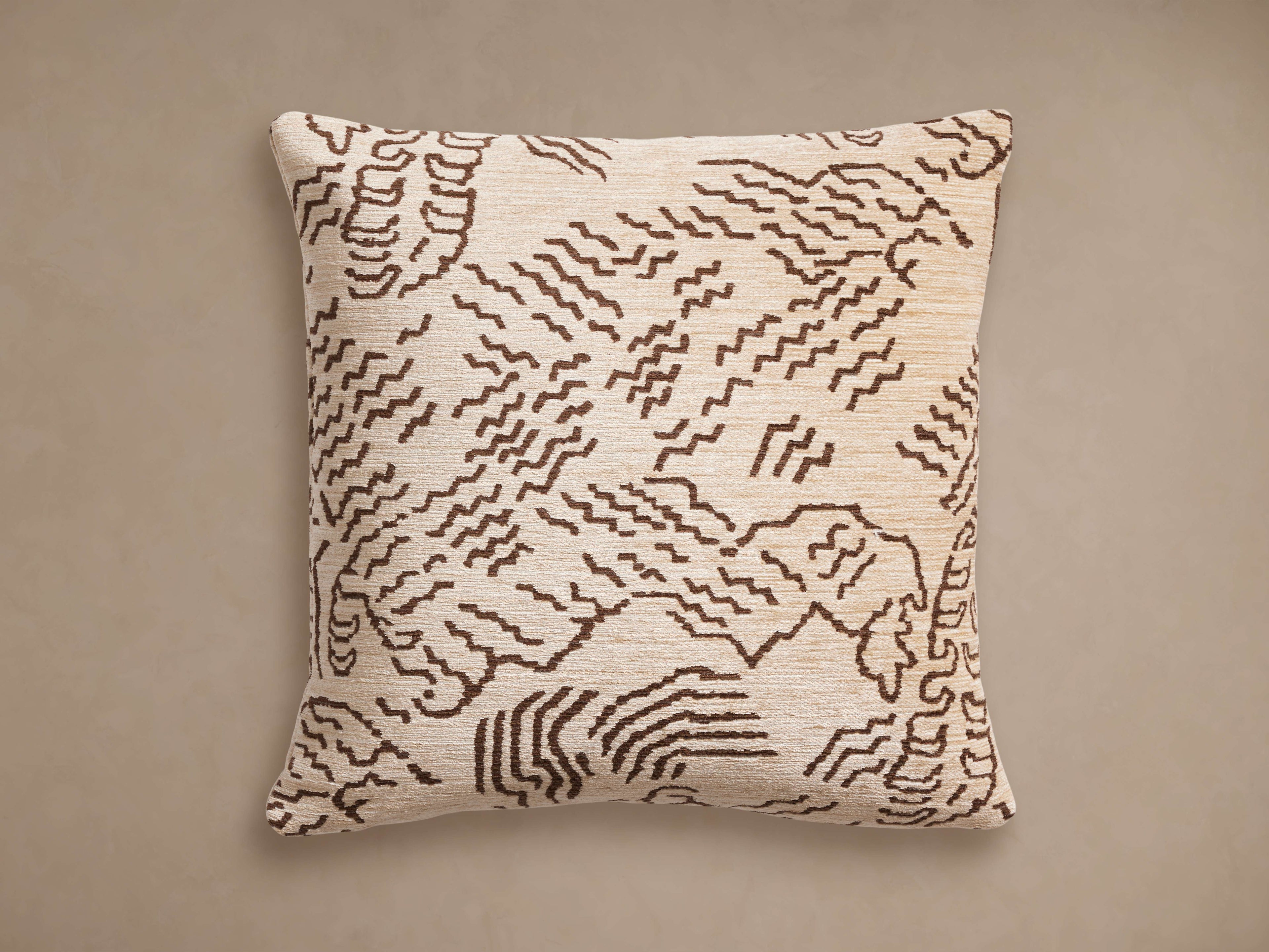 Moura Pillow