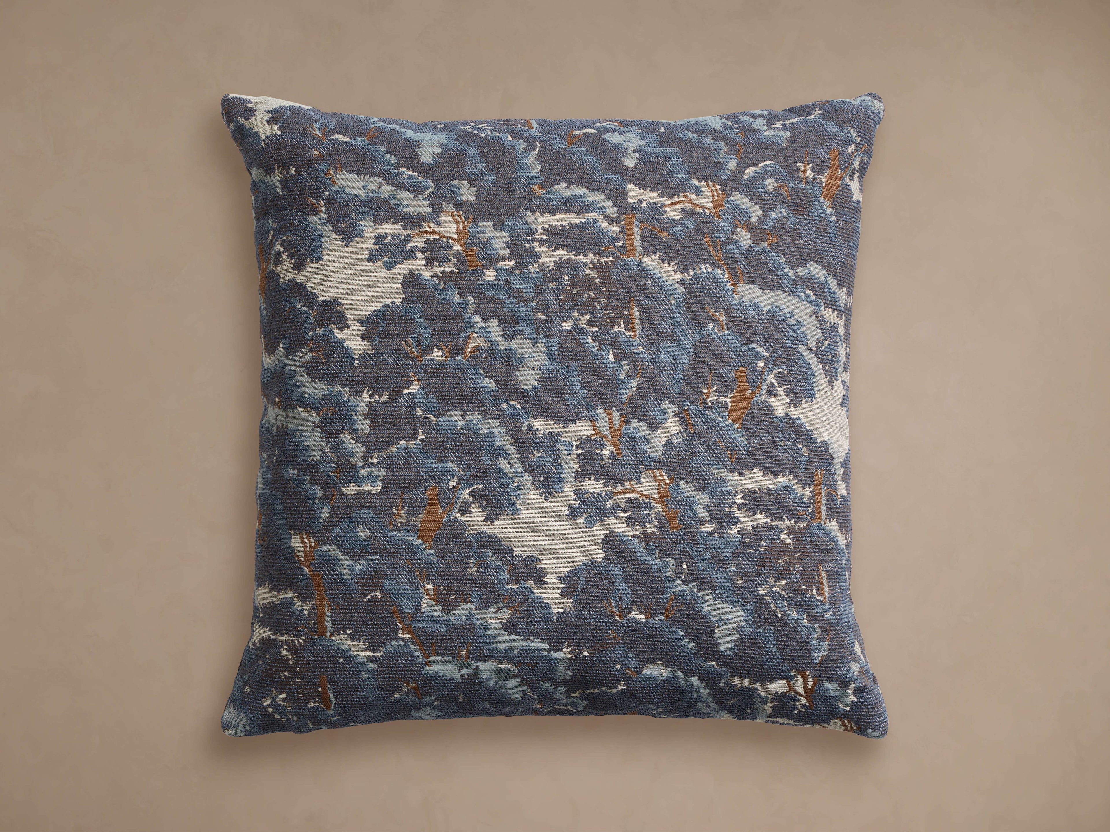 Oaks Pillow