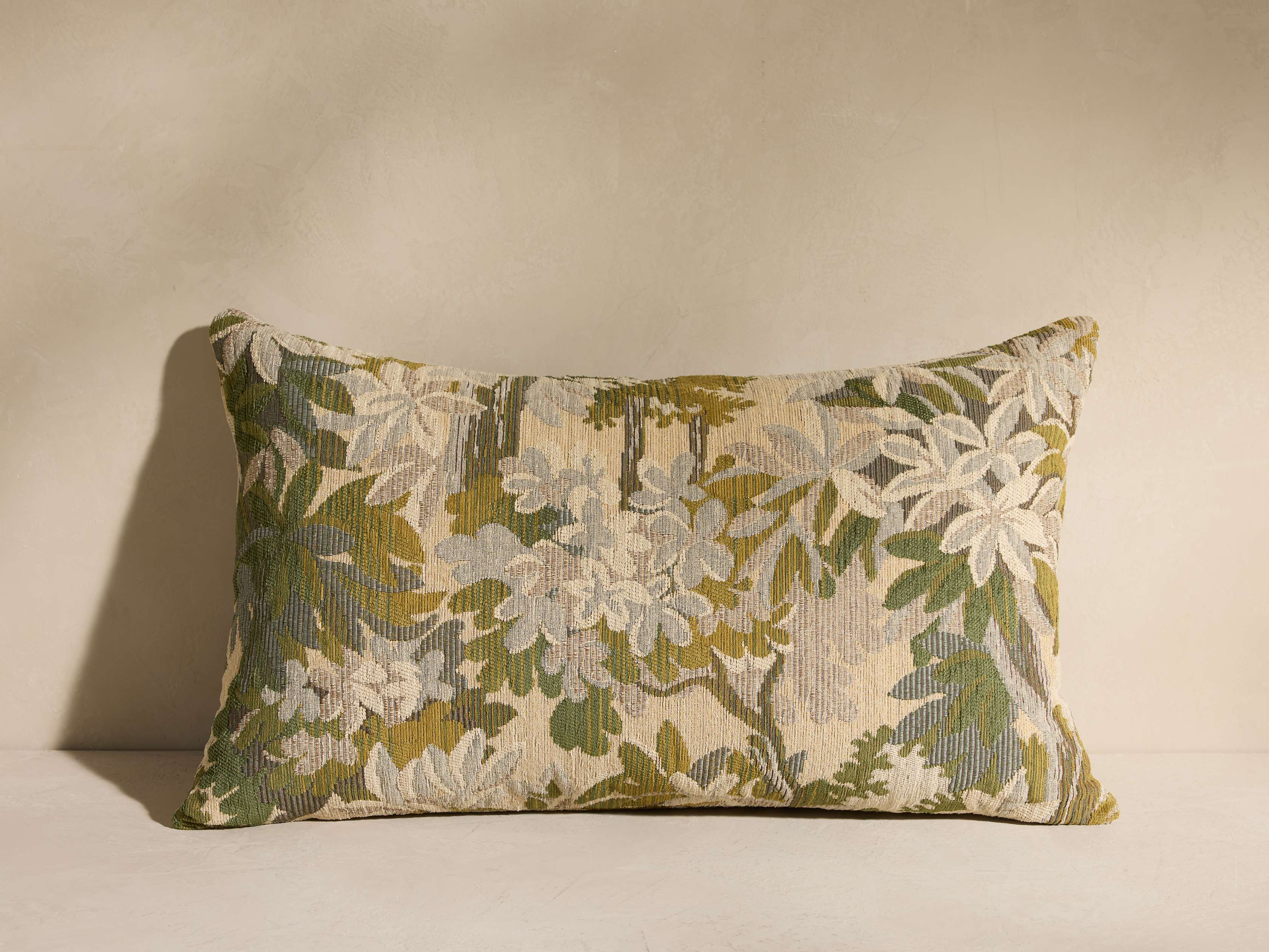 Sagamond Pillow