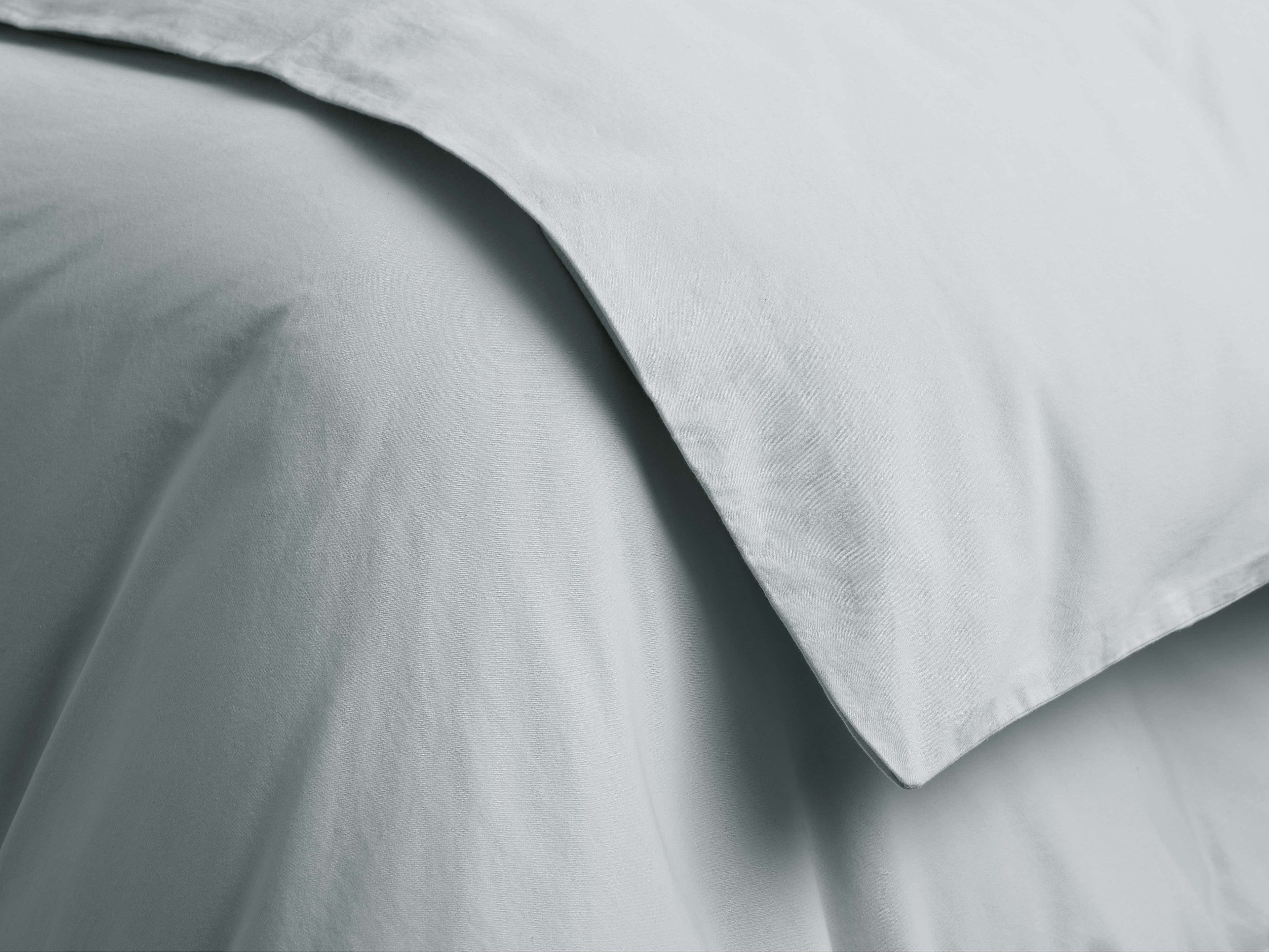 Italian Garment-Dyed Sateen Duvet in Sky