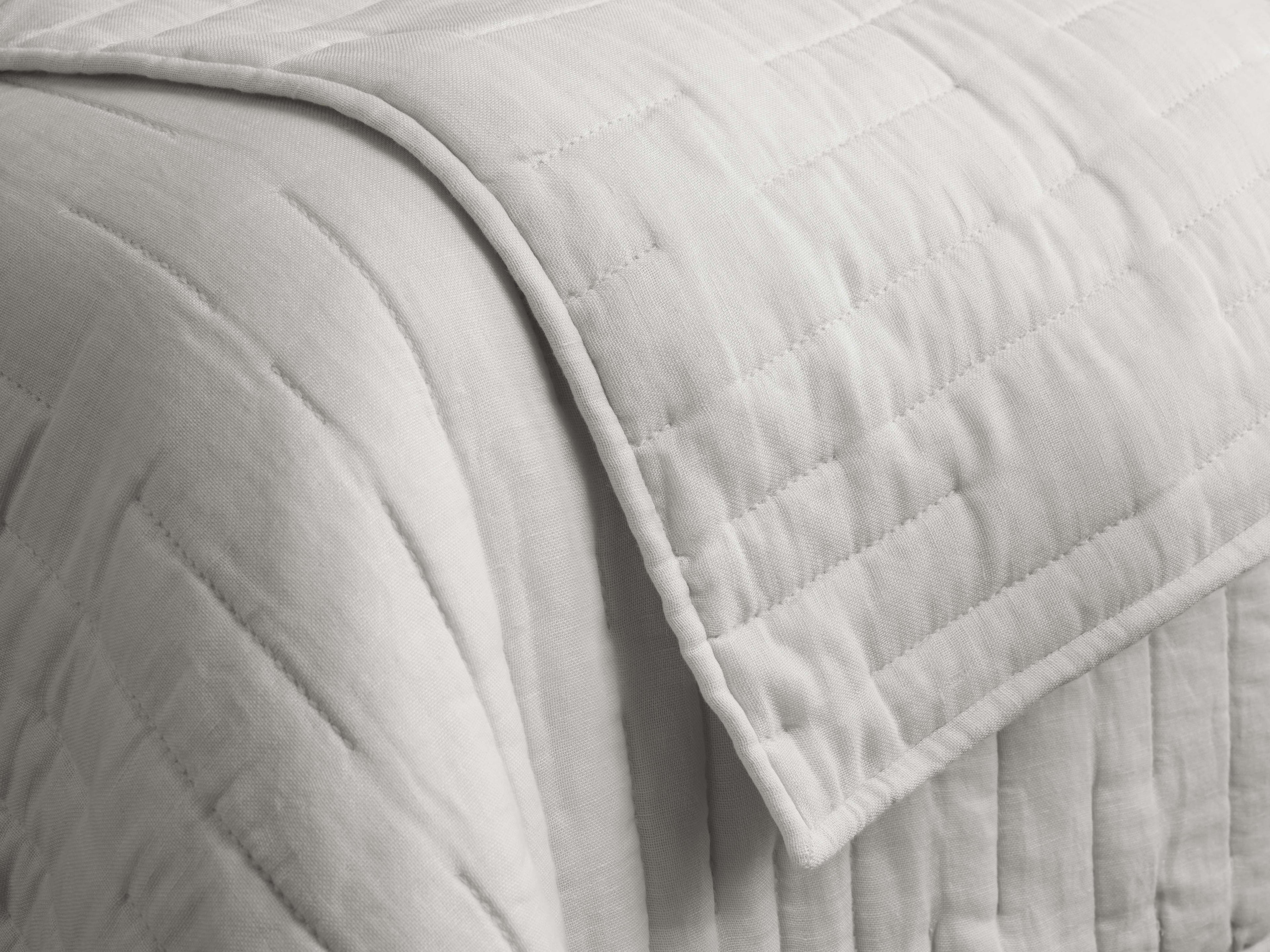 Selkie Linen Quilt