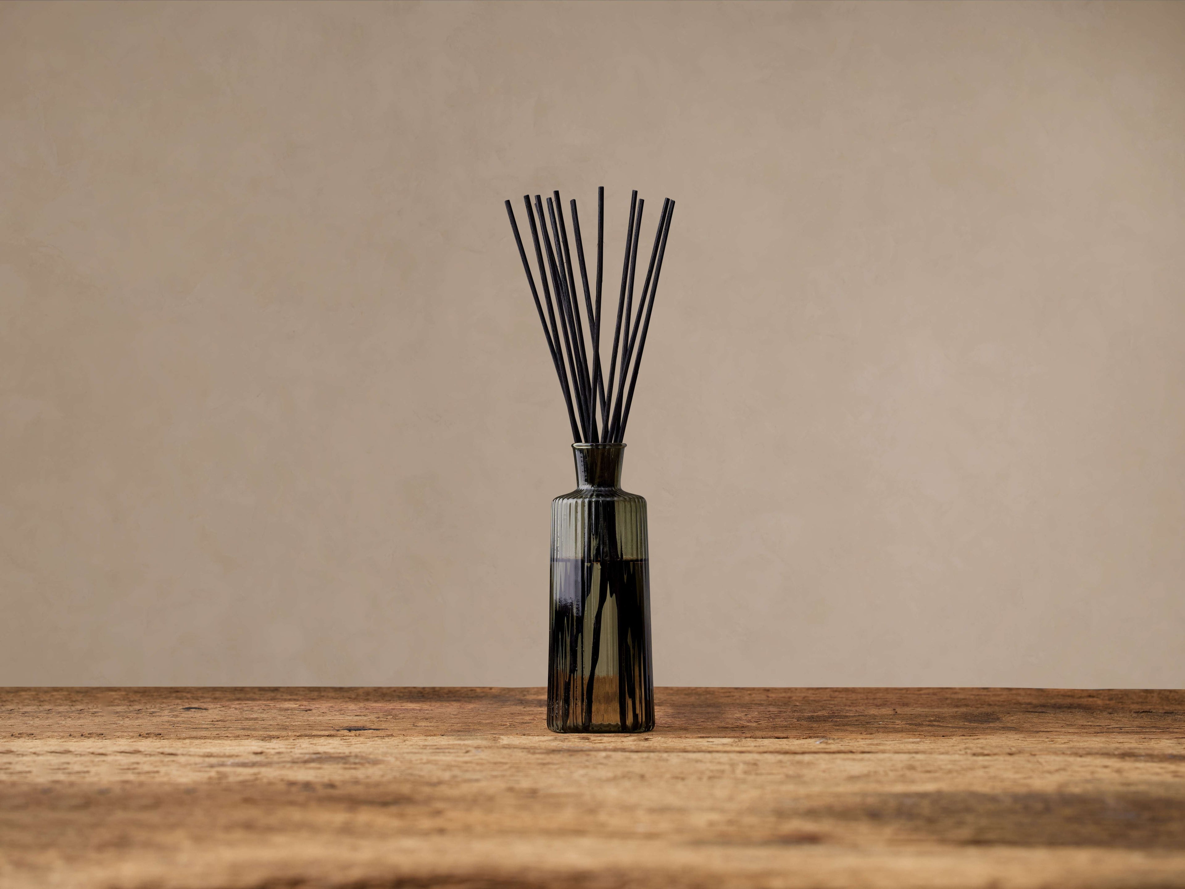 Signature Diffuser in Lemon Blackberry and Cassis