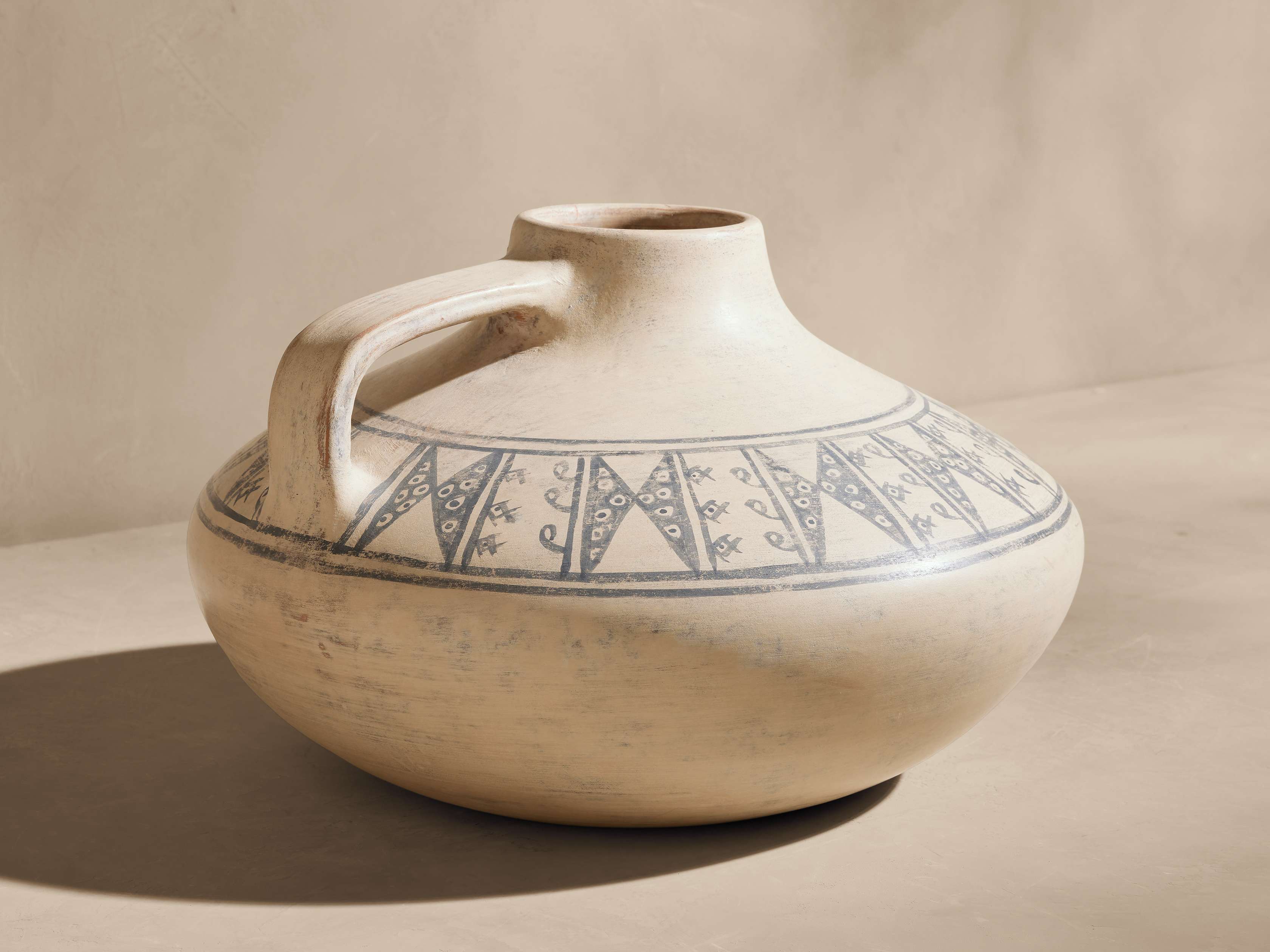 Chancay Vase