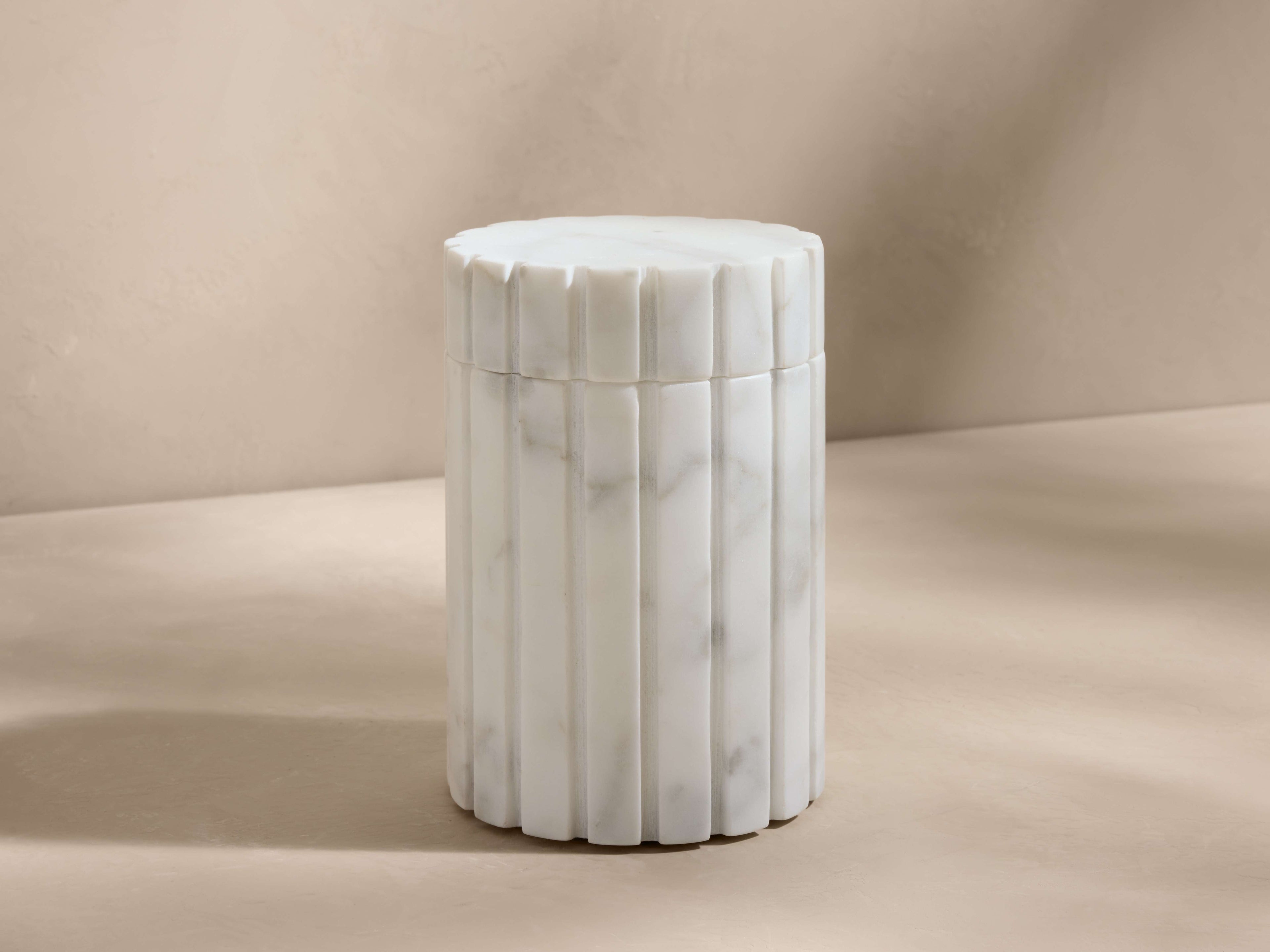 Aster Ribbed Jar in Carrara