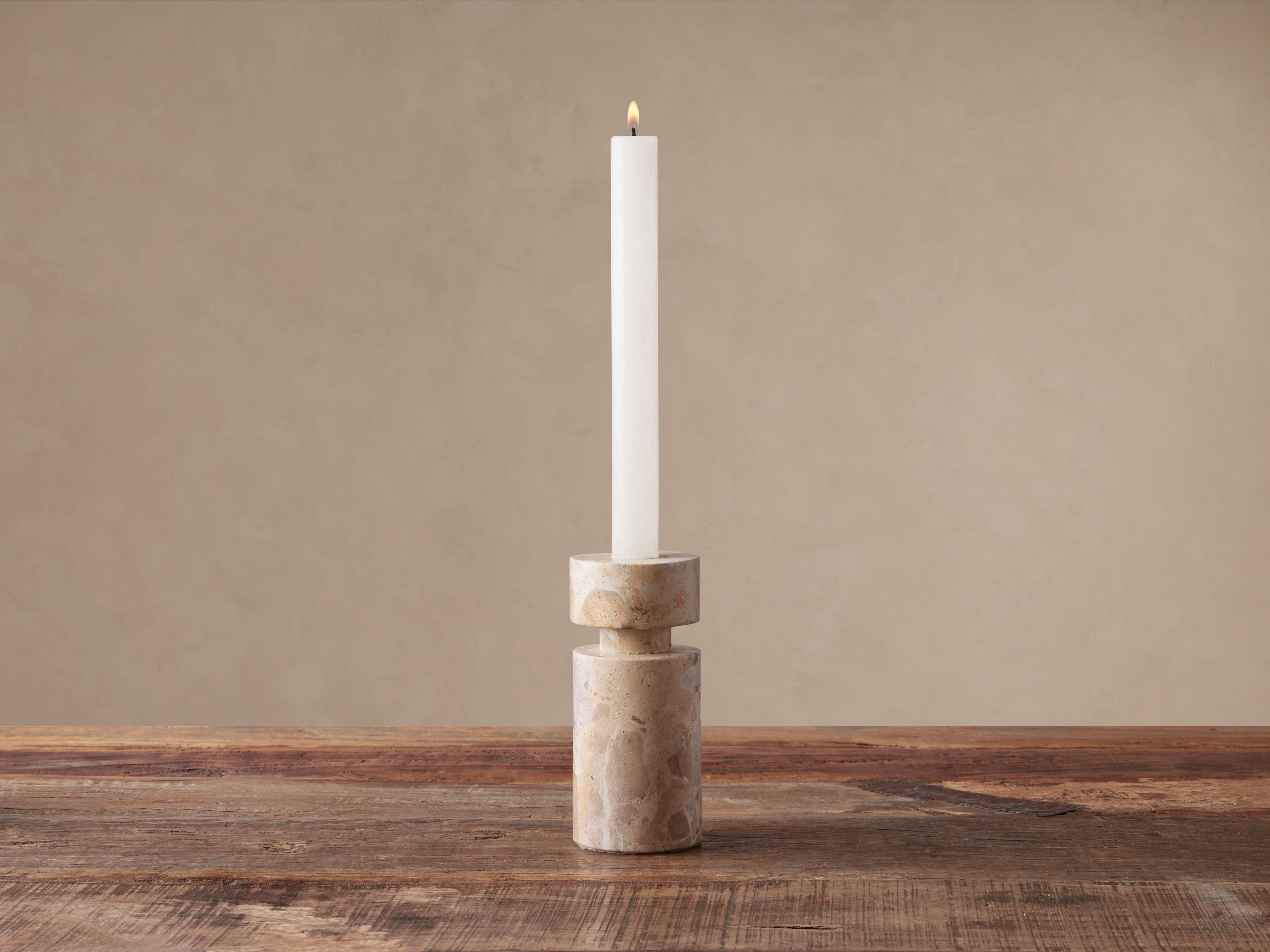 Aphra Taper Holder