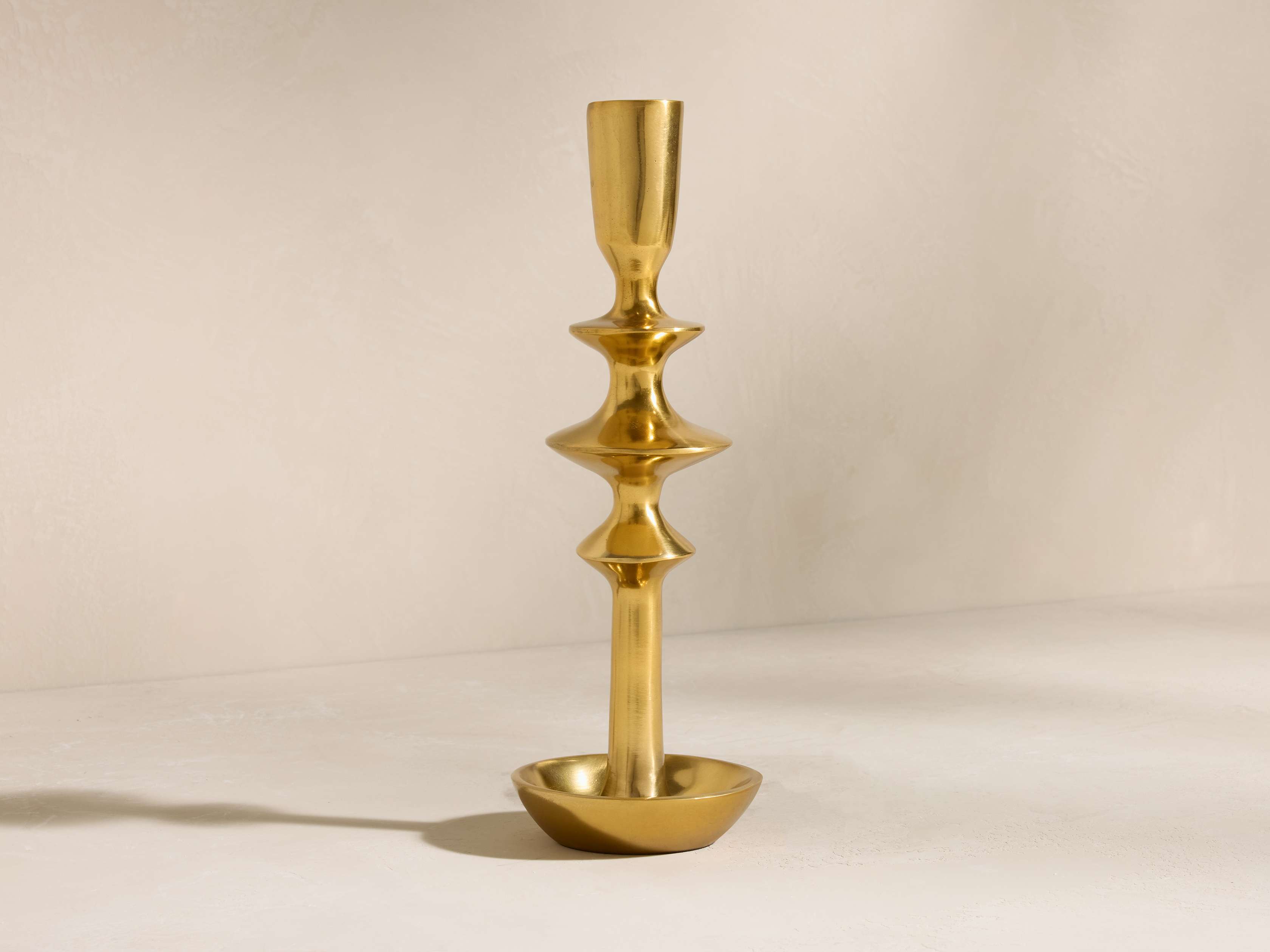 Nouria Taper Holder