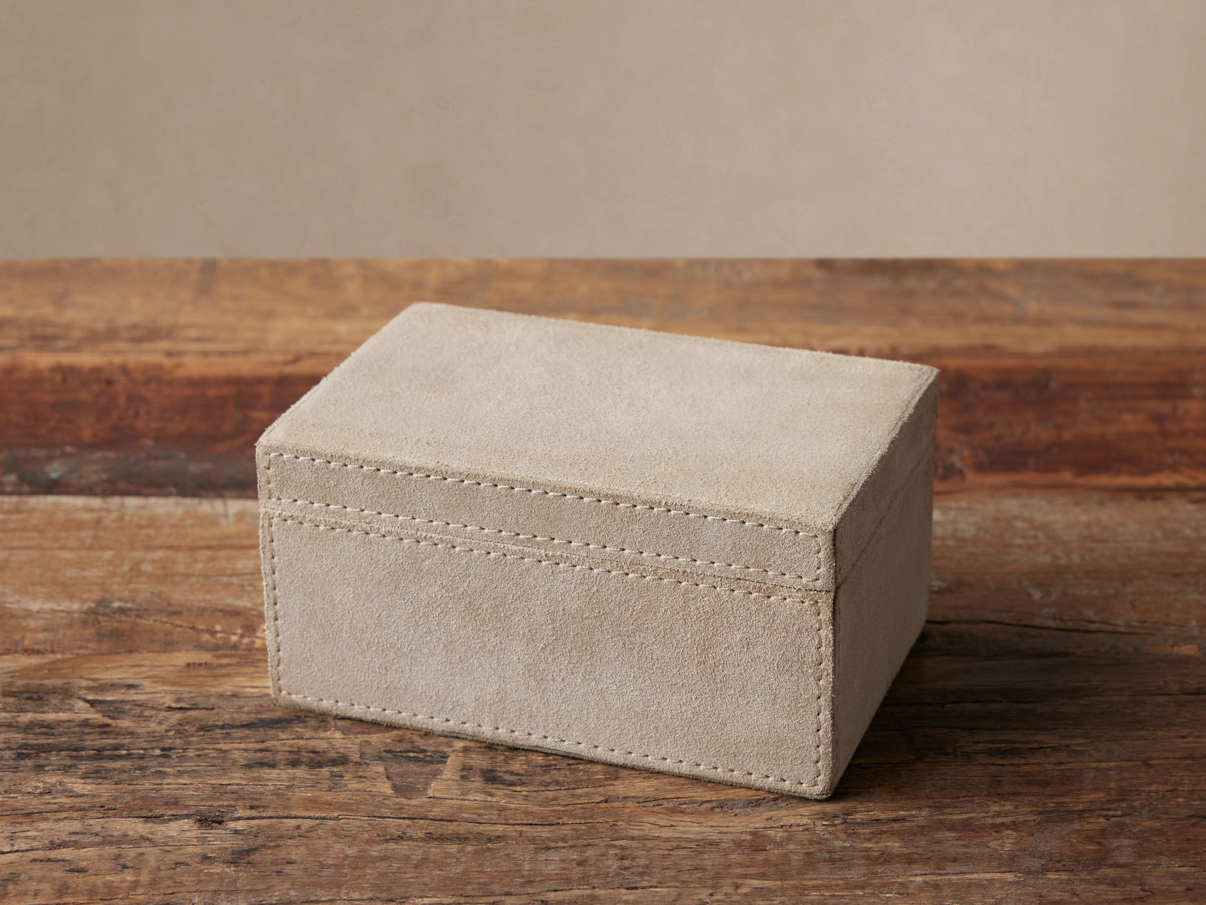 Meline Suede Jewelry Box