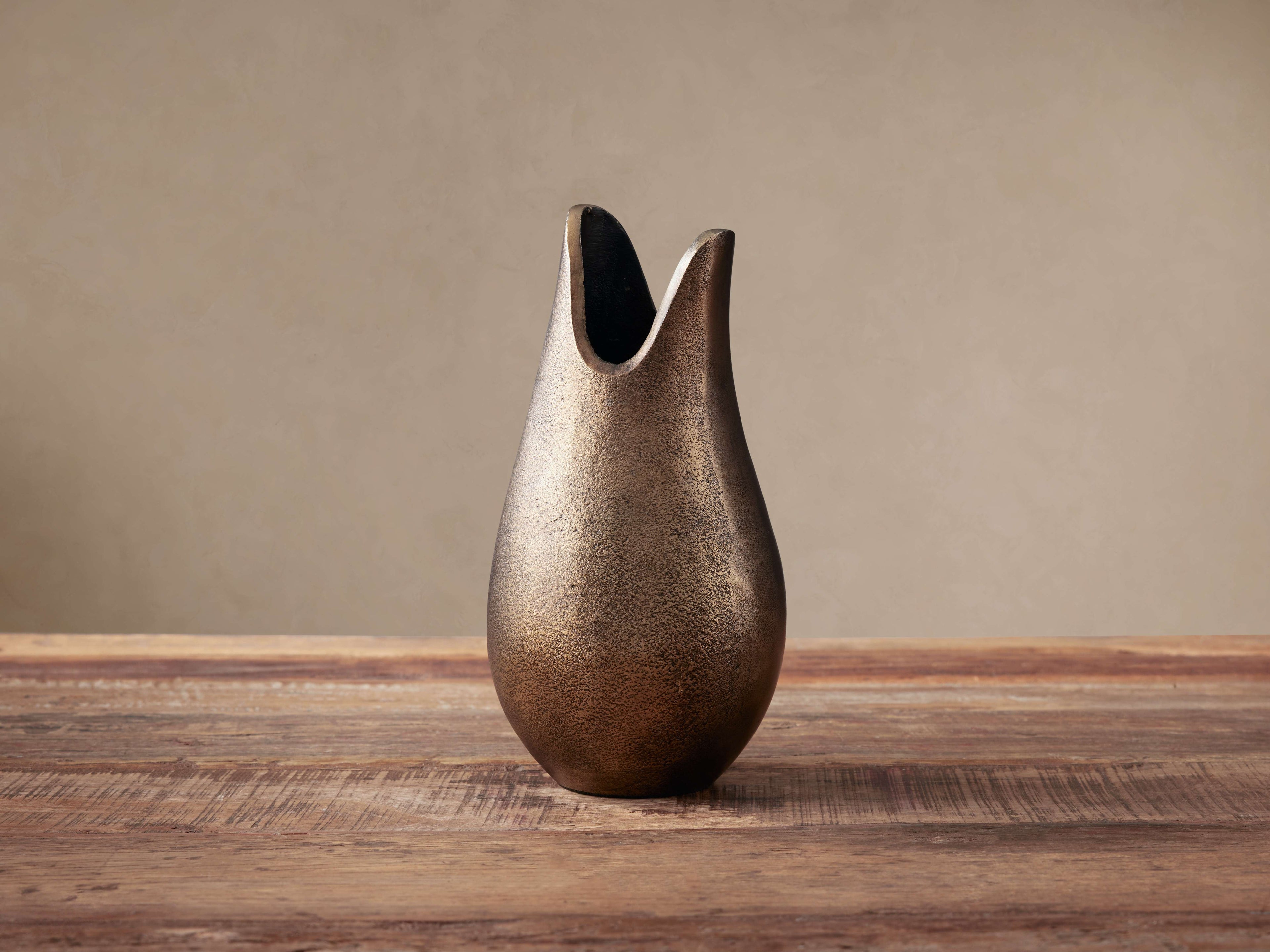 Myles Bud Vase