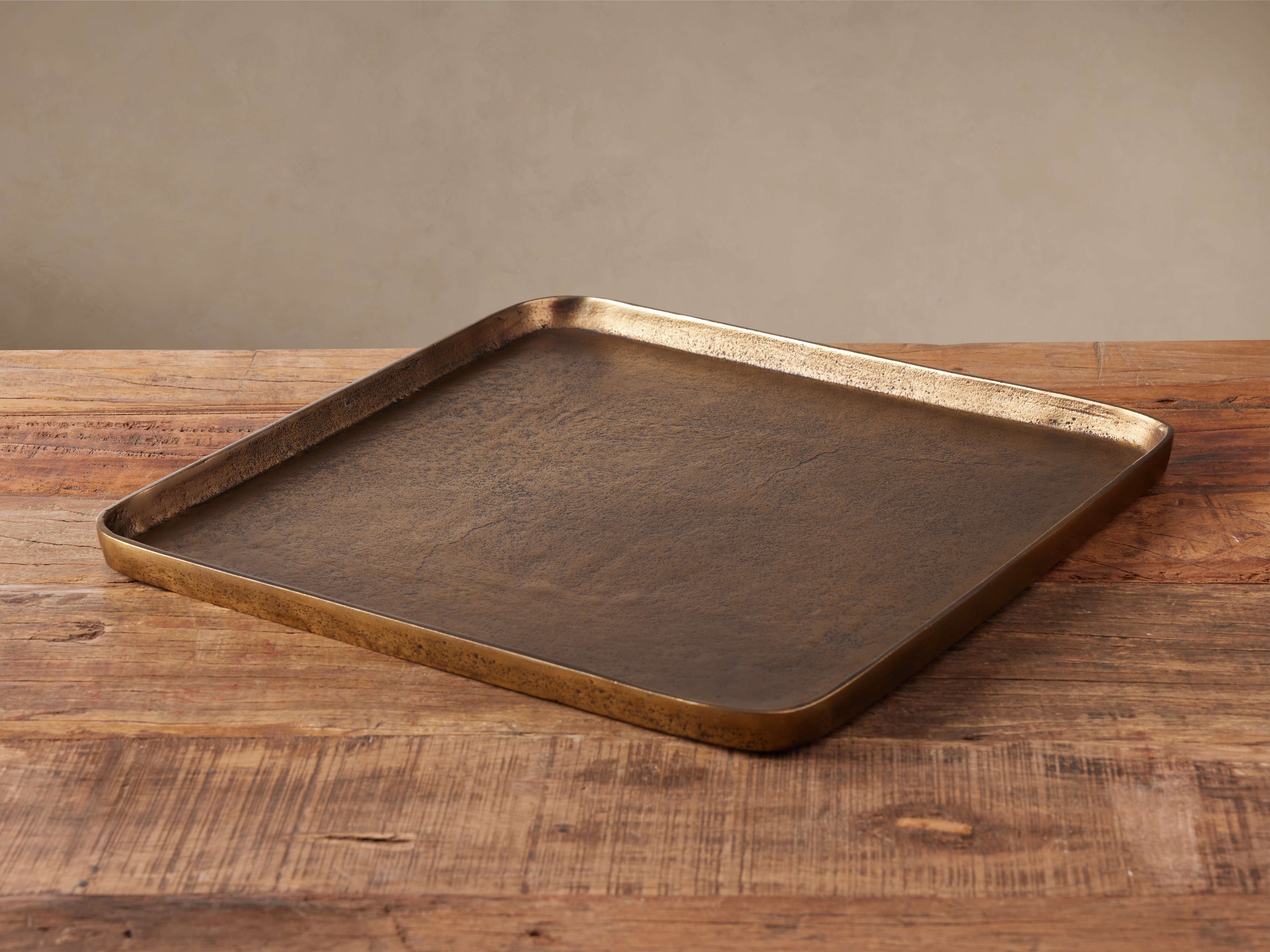 Tova Tray