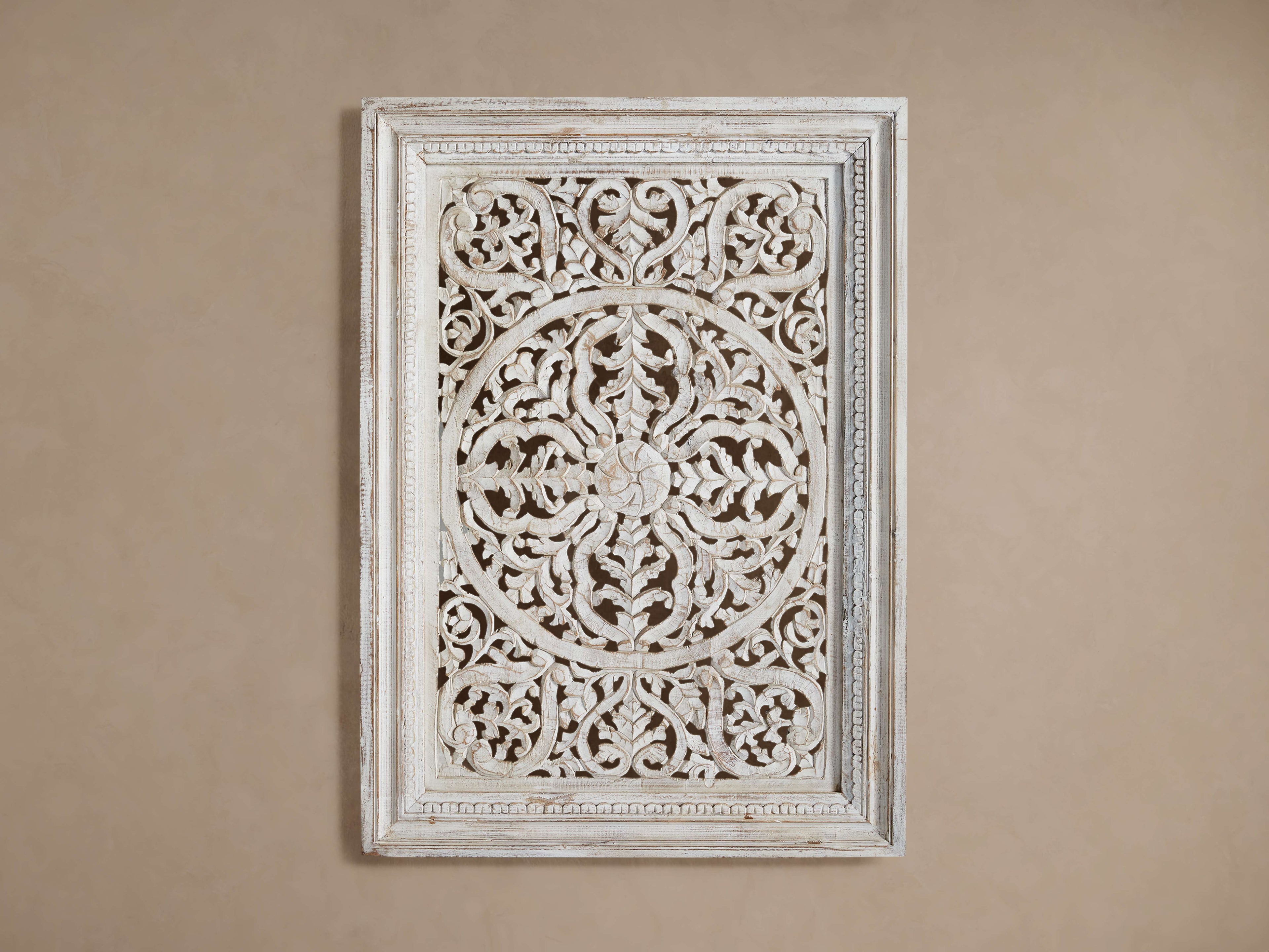 Sukho Medallion White Panel