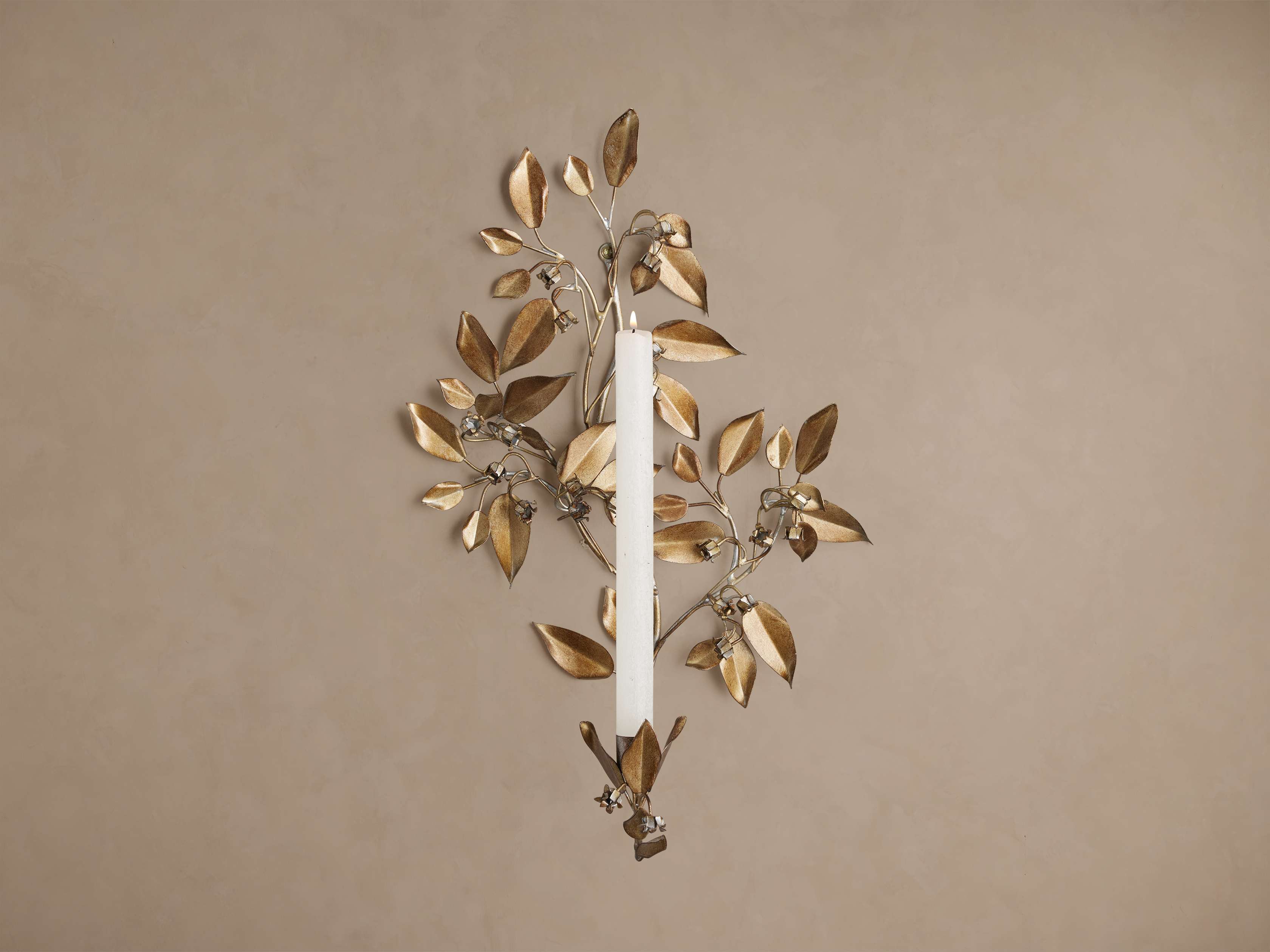 Floral Wall Taper Holder
