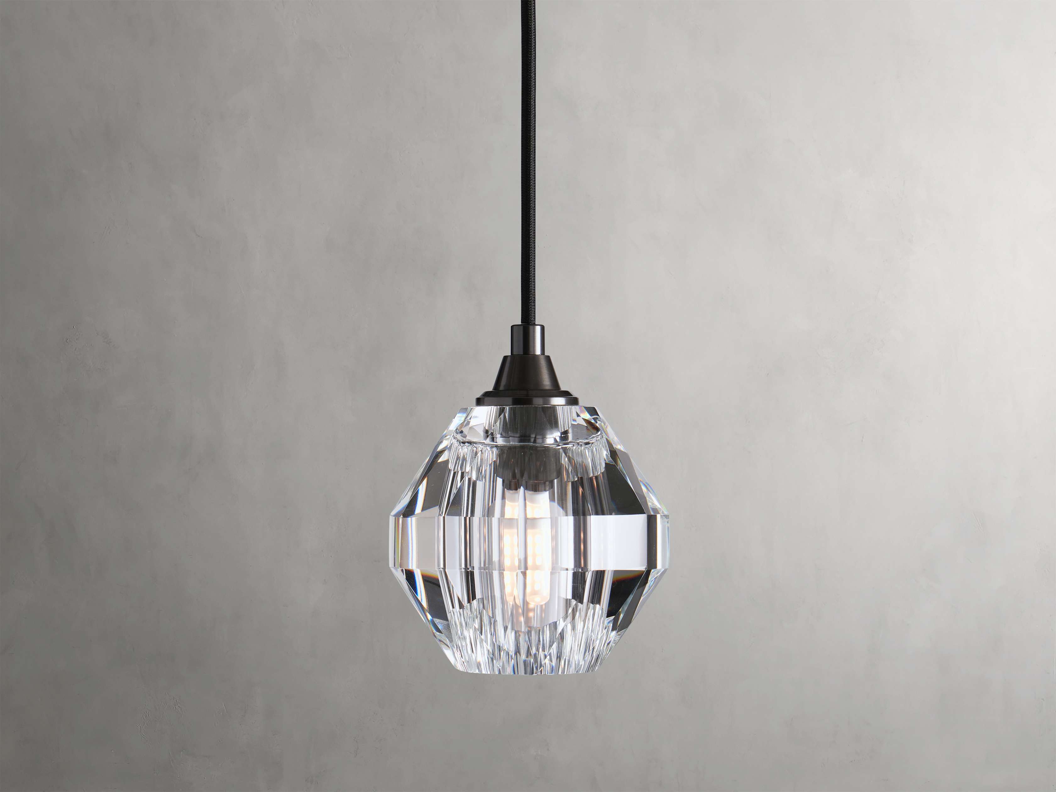 Amoroso Pendant in Bronze