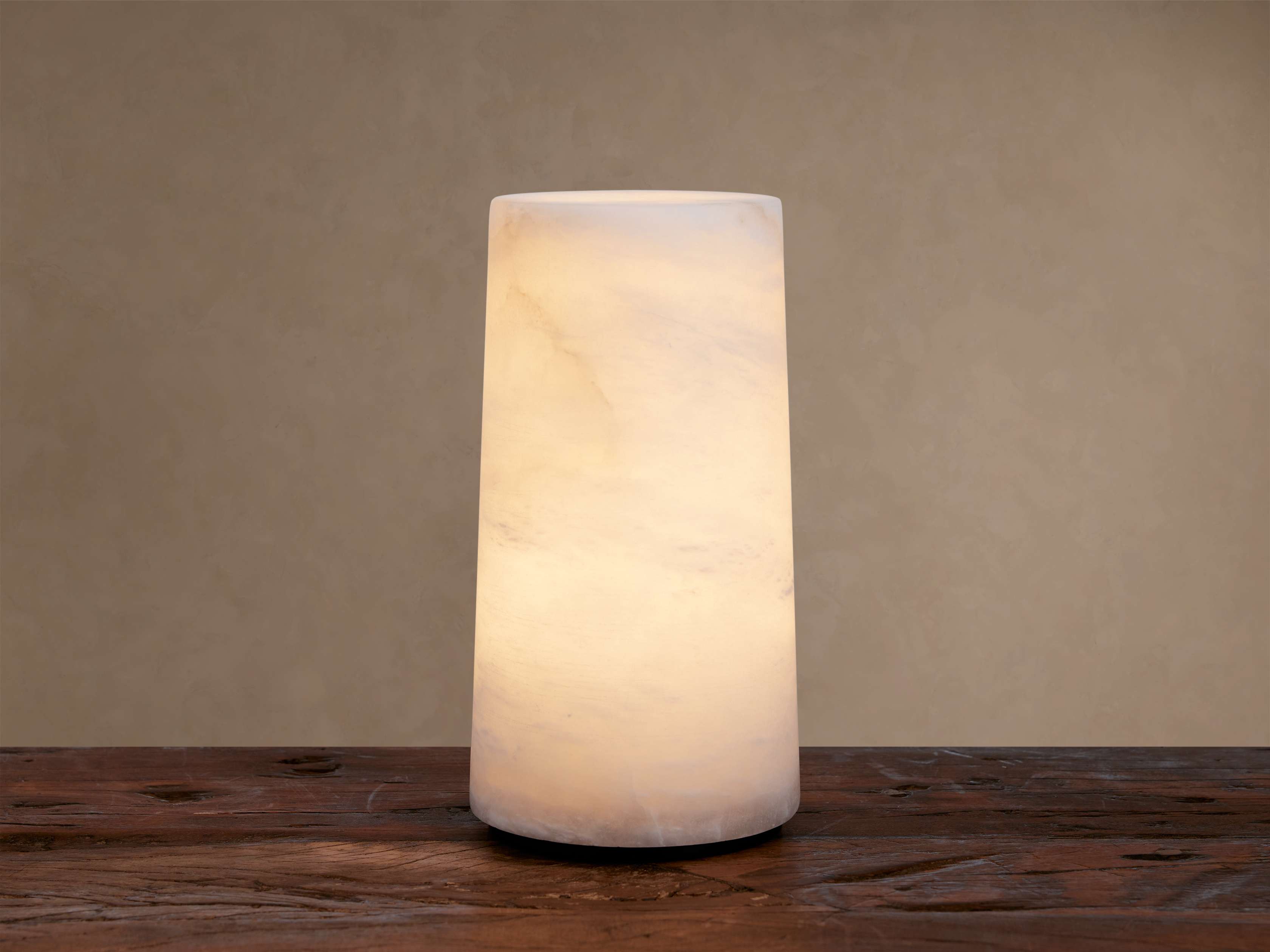 Kelby Outdoor Rechargeable Lamp