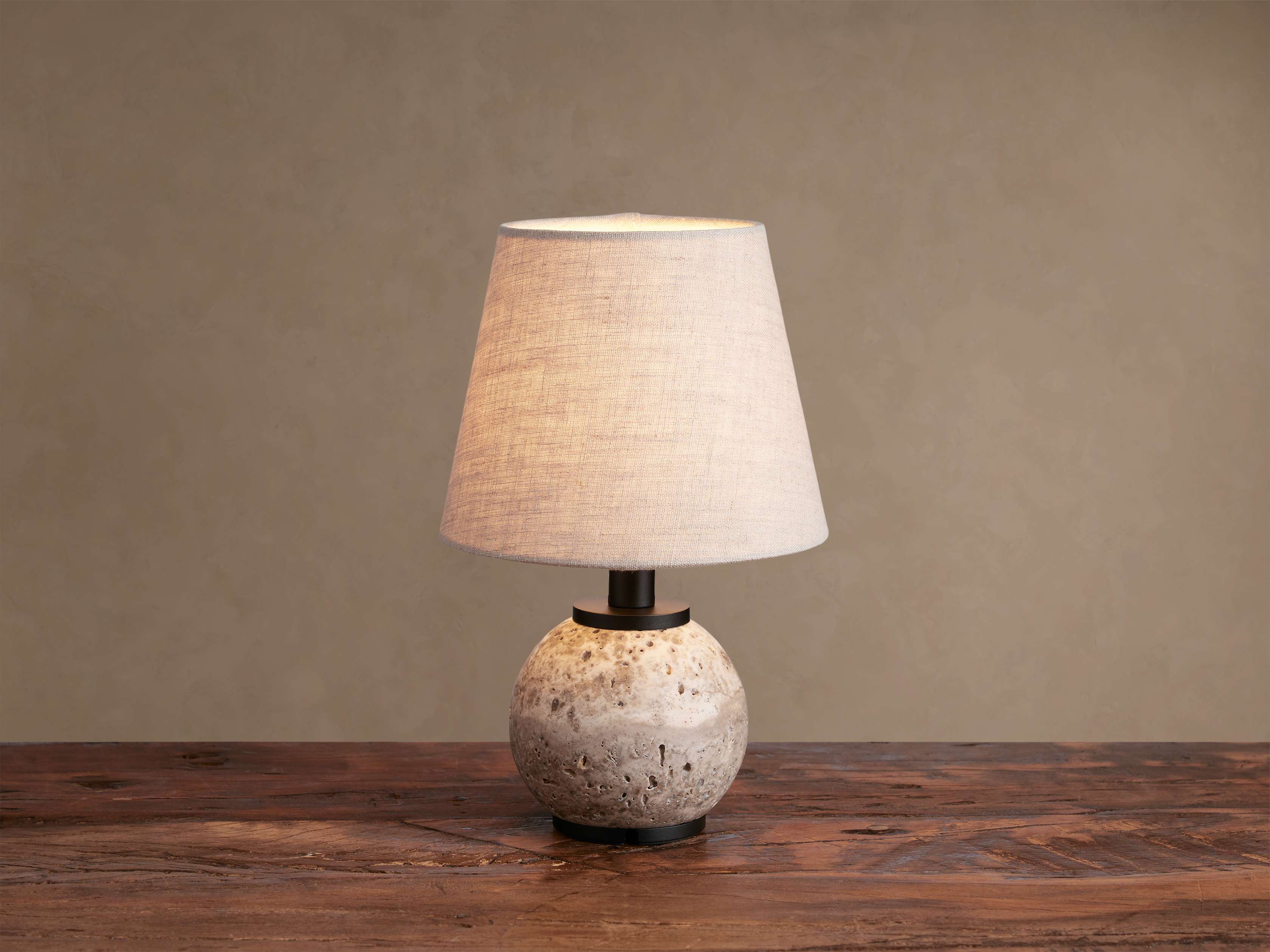 Celia Outdoor Rechargeable Lamp