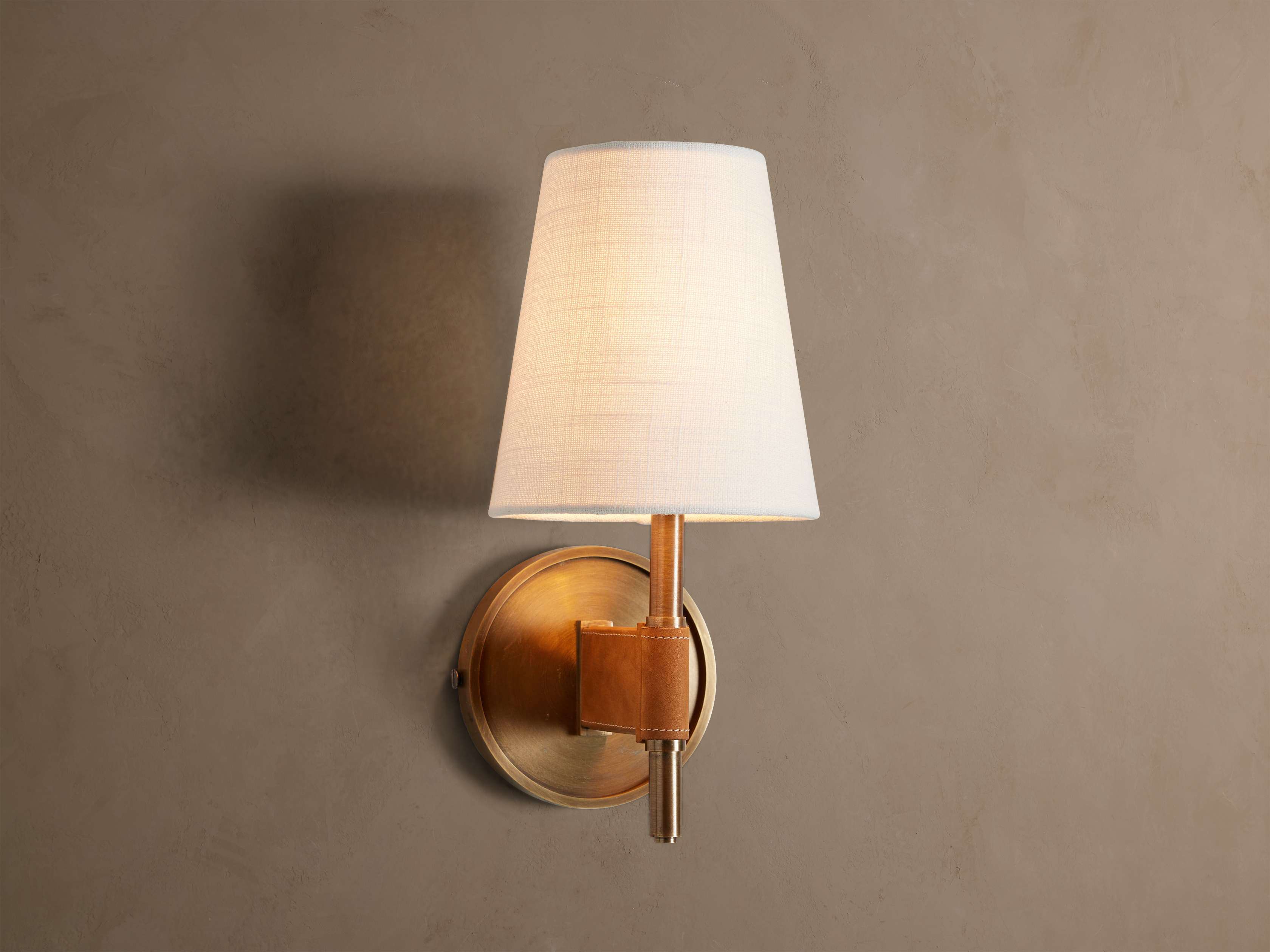 Hastings Sconce
