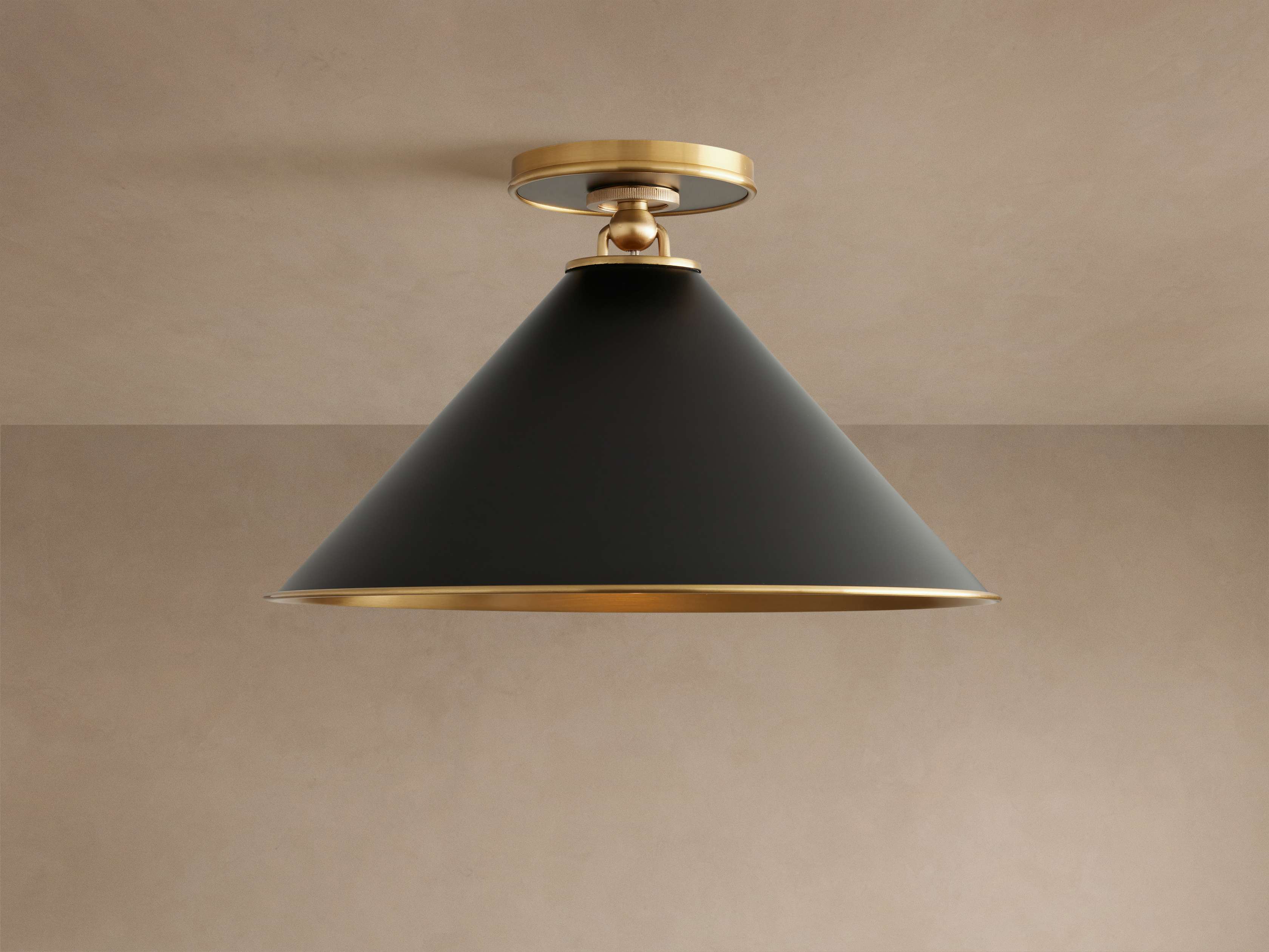 Arno Small Flush Mount in Black