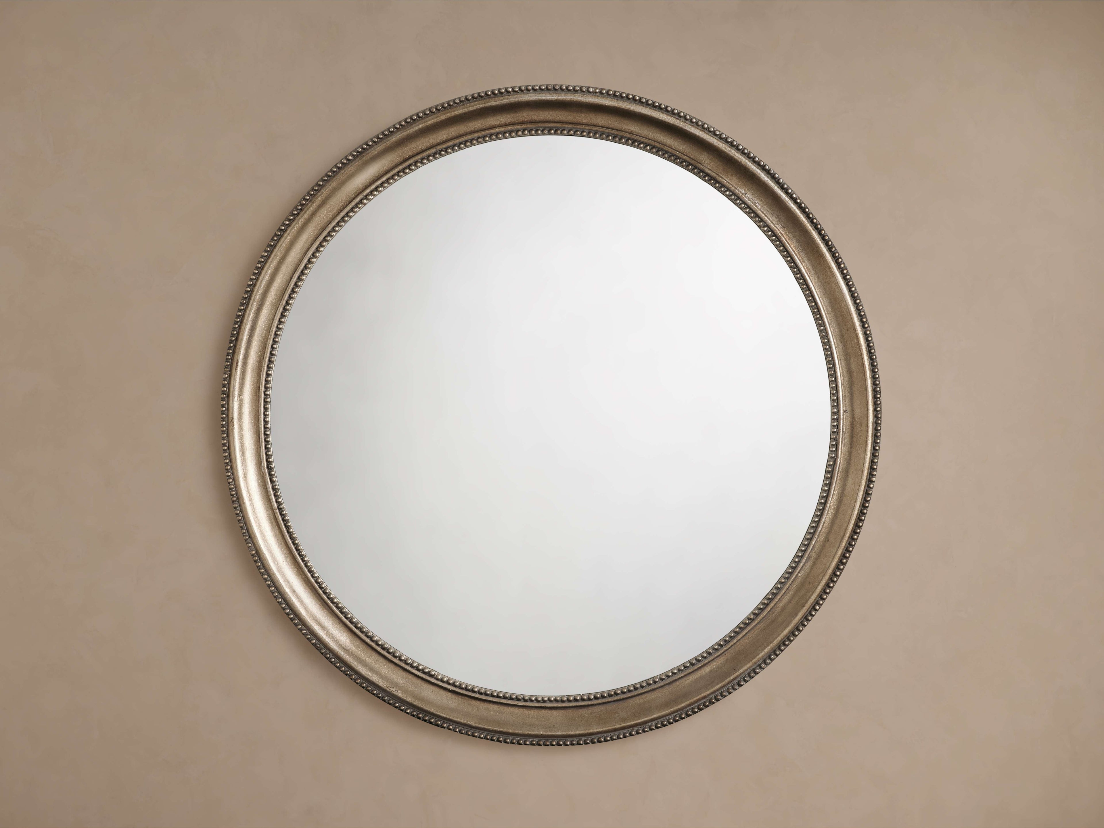 Pierre Round Wall Mirror in Silver
