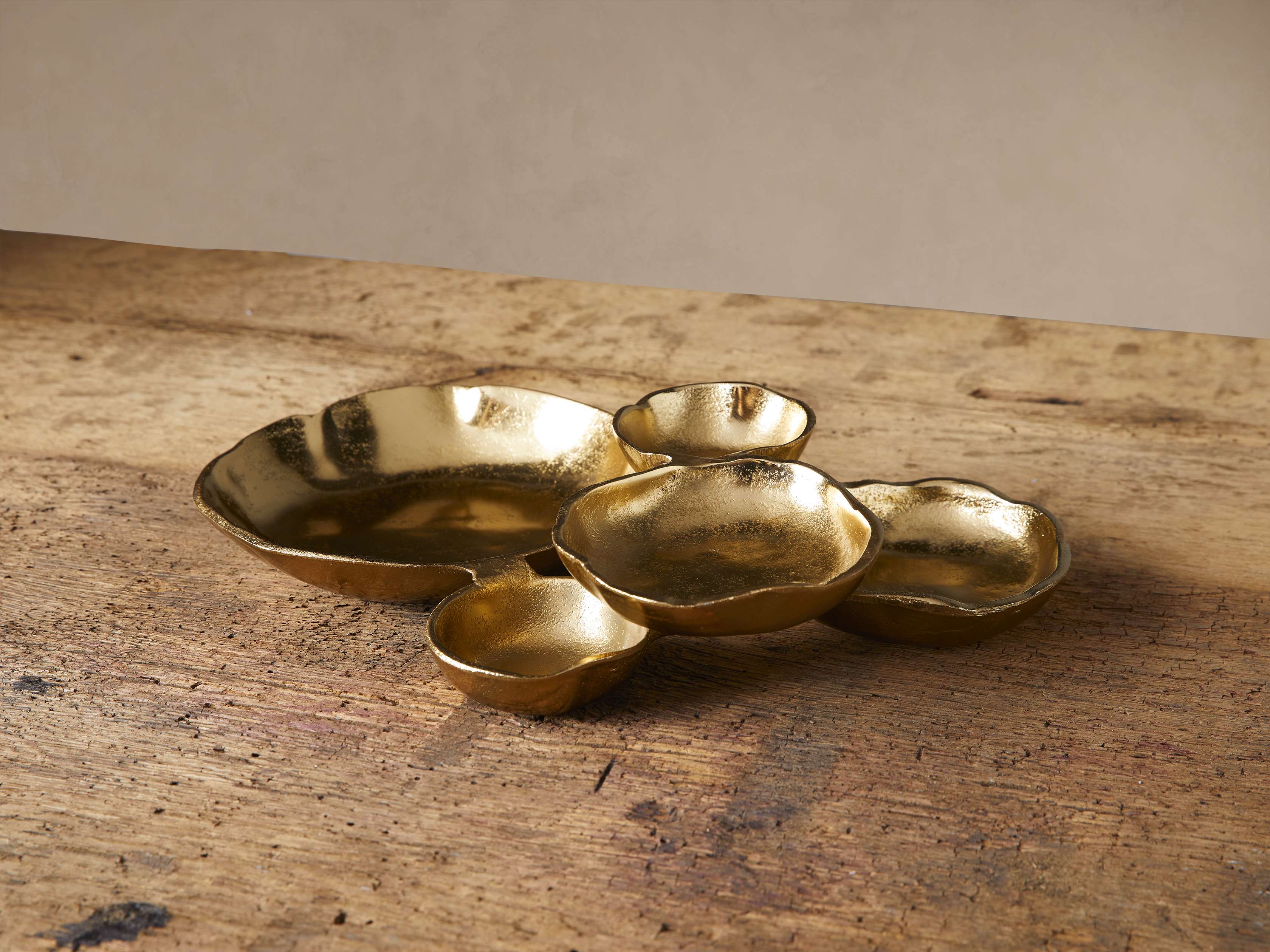 Klasa Small Dark Gold Platter
