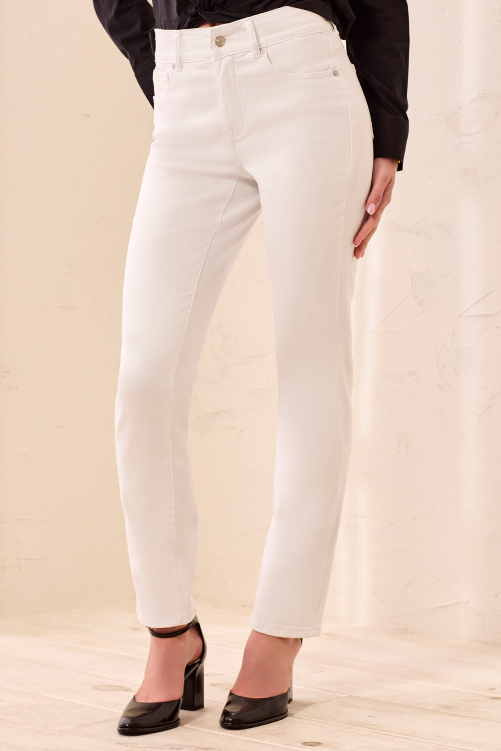 Sophia Curvy Year Round Basics Straight Leg Denim Jeans-White