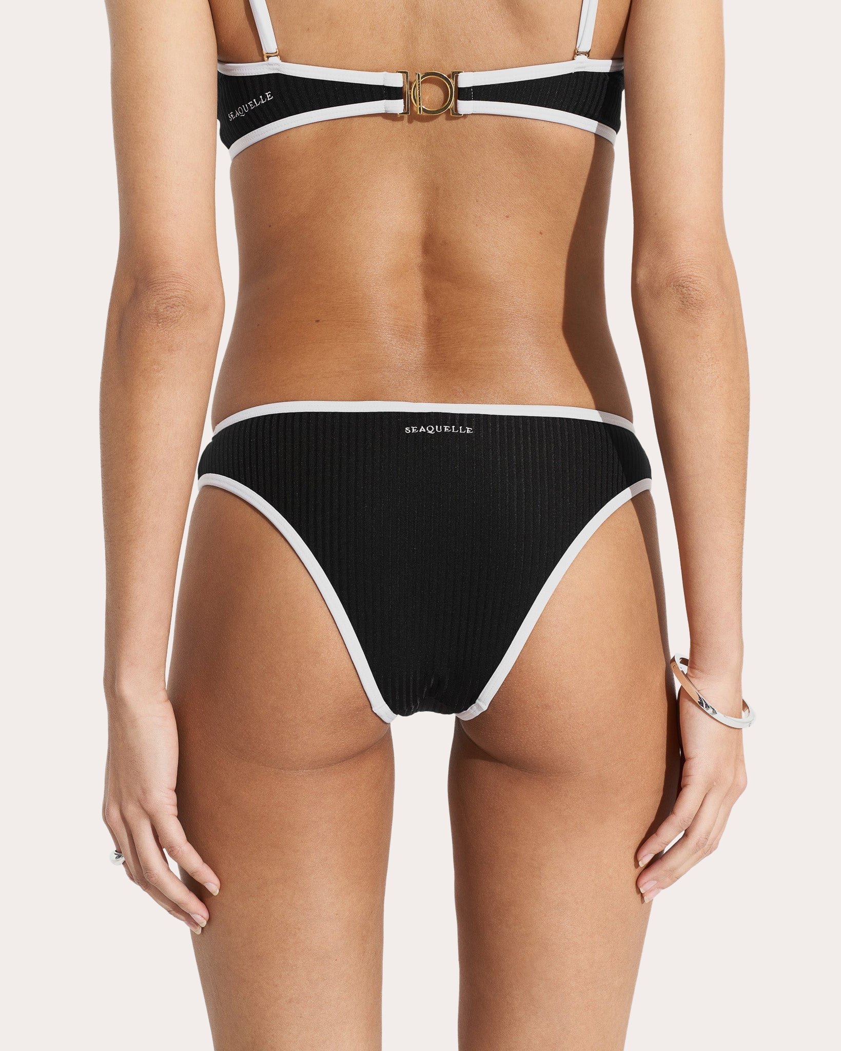 Ribbed Mid-Rise Bikini Brief