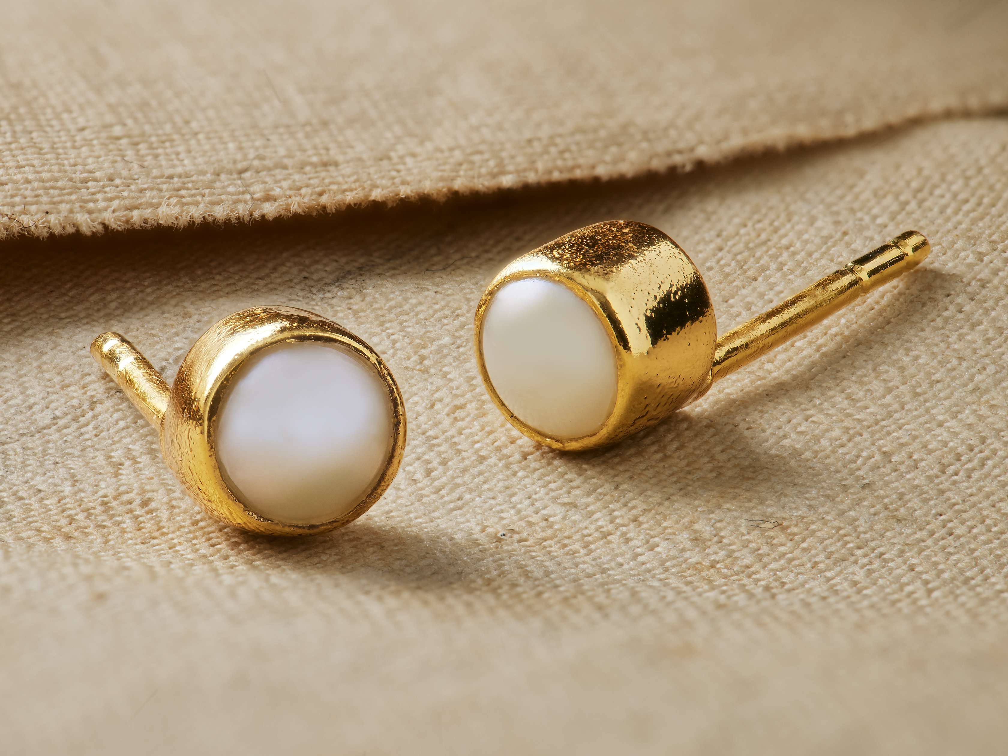 Isar Stud Earrings