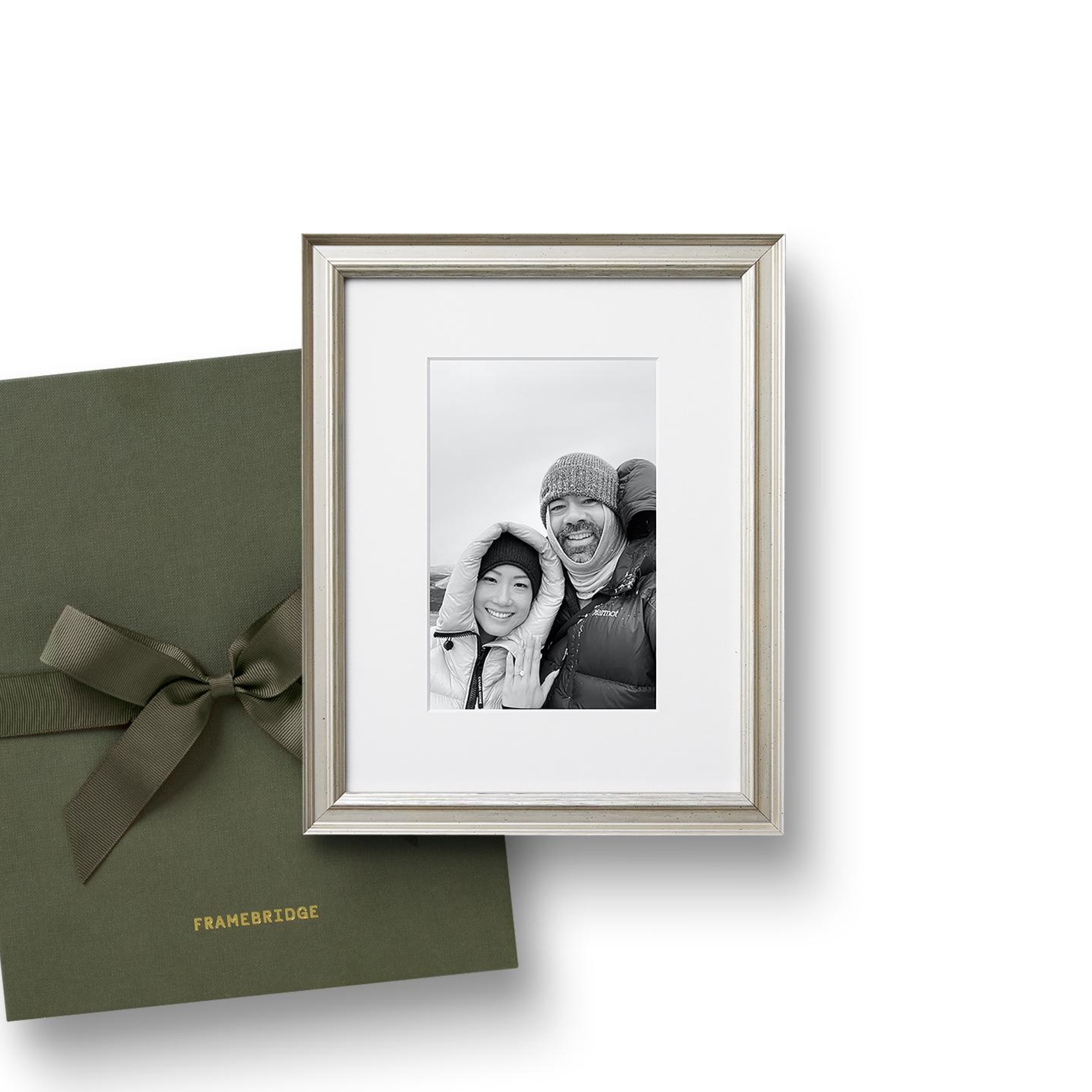 The Perfect Gift: 8x10 - Newport