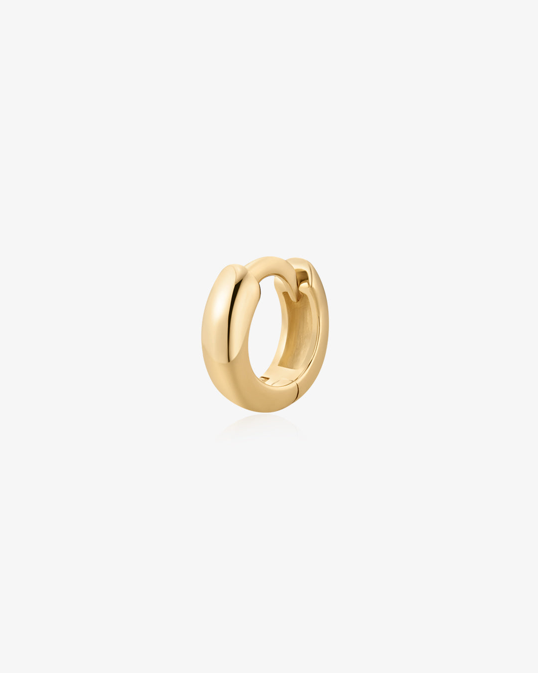 TYRA | Single Domed Huggie