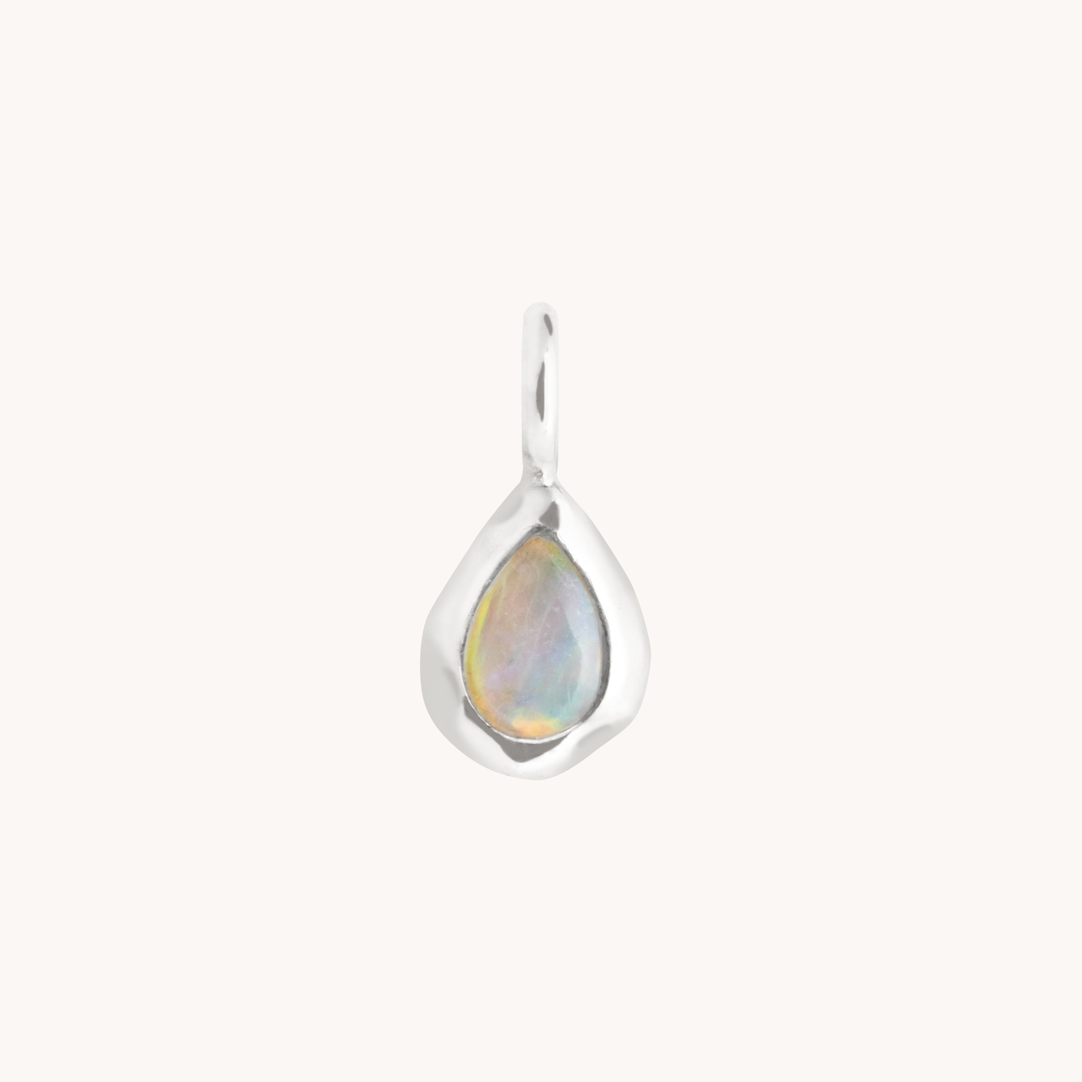 Molten Opal Pear 9k White Gold