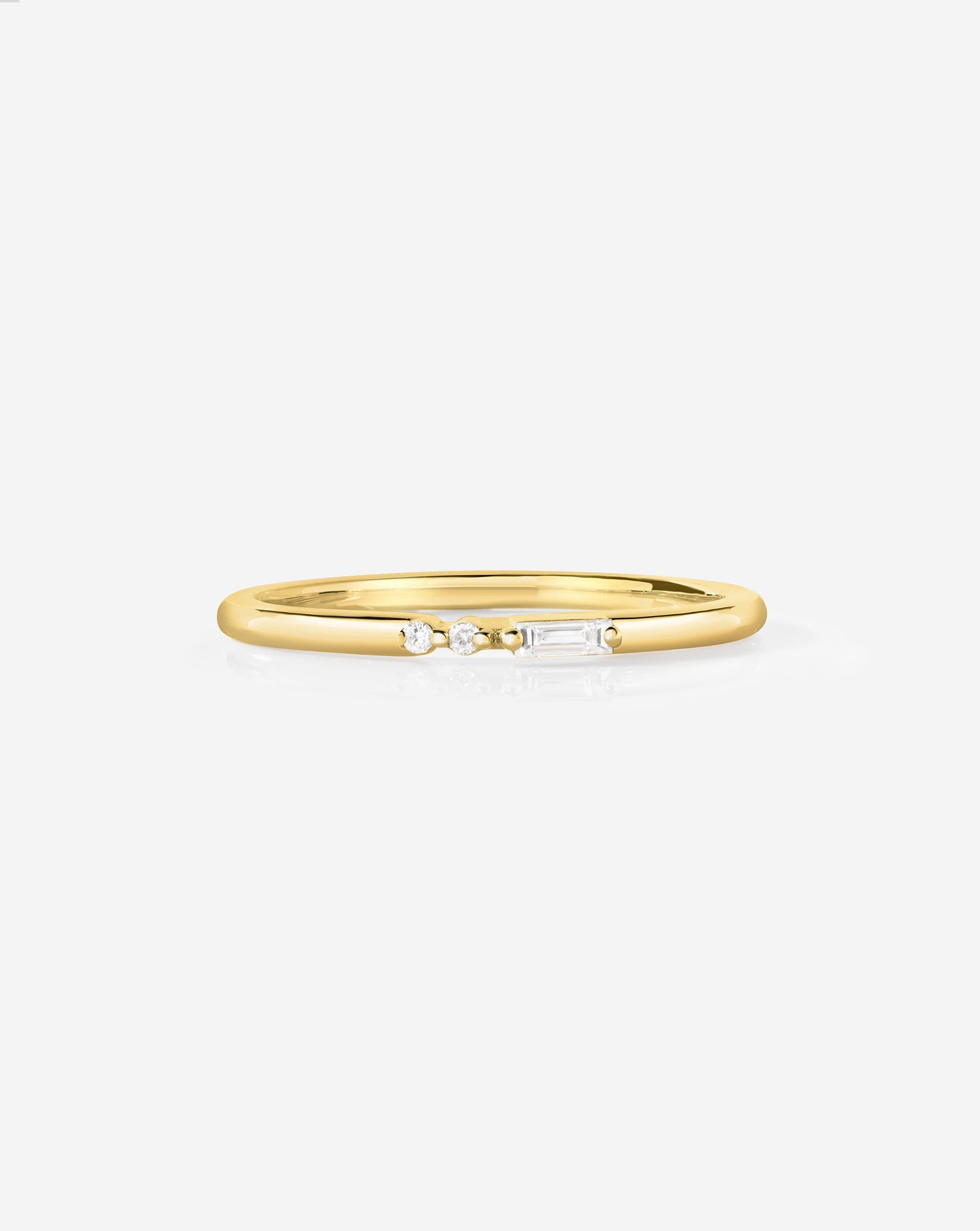 Baguette + Round Diamond Ring