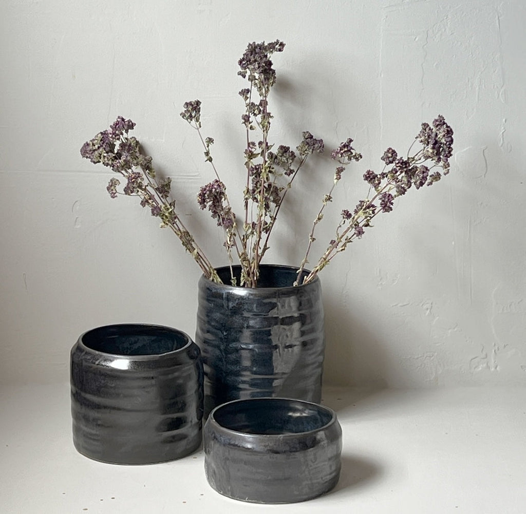 Bare Vessels, Mussel