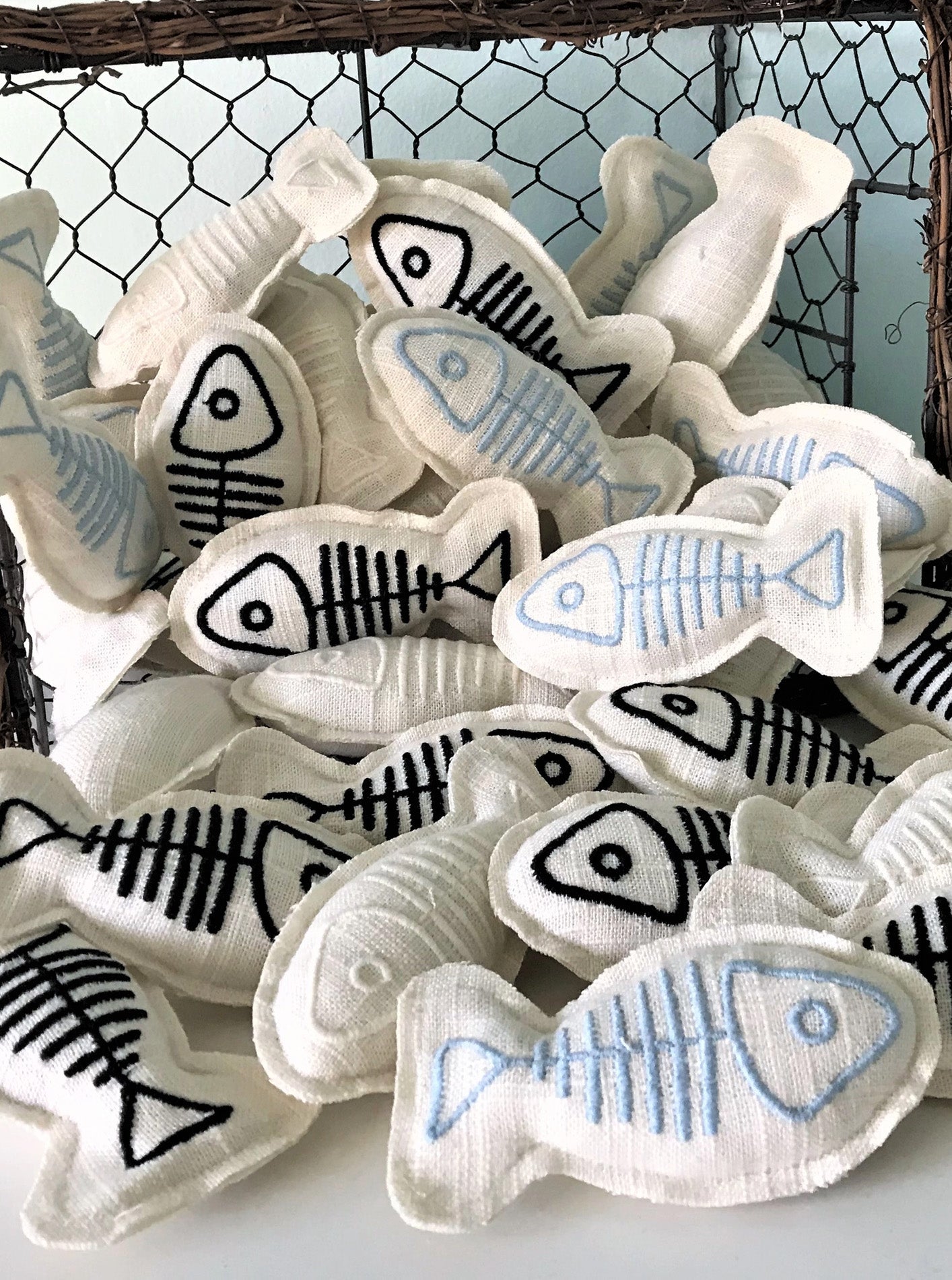 FISH CATNIP TOY