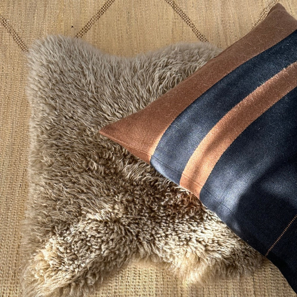 Oscar Pillow Cover, 25" x 25"