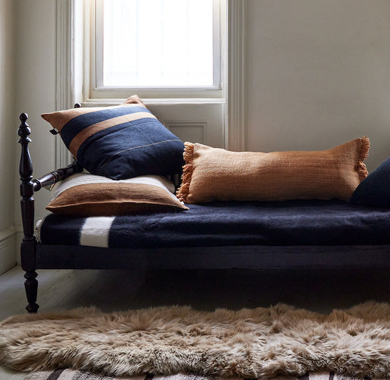 Oscar Pillow Cover, 25" x 25"