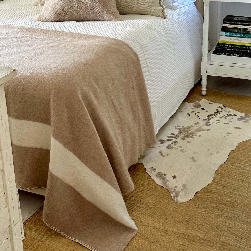 Siempre Throw, Beige with Ivory Stripe