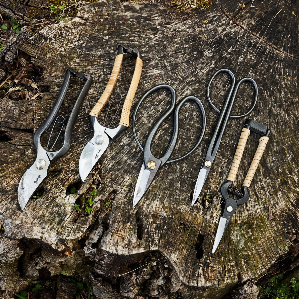 Niwaki Rattan Secateurs